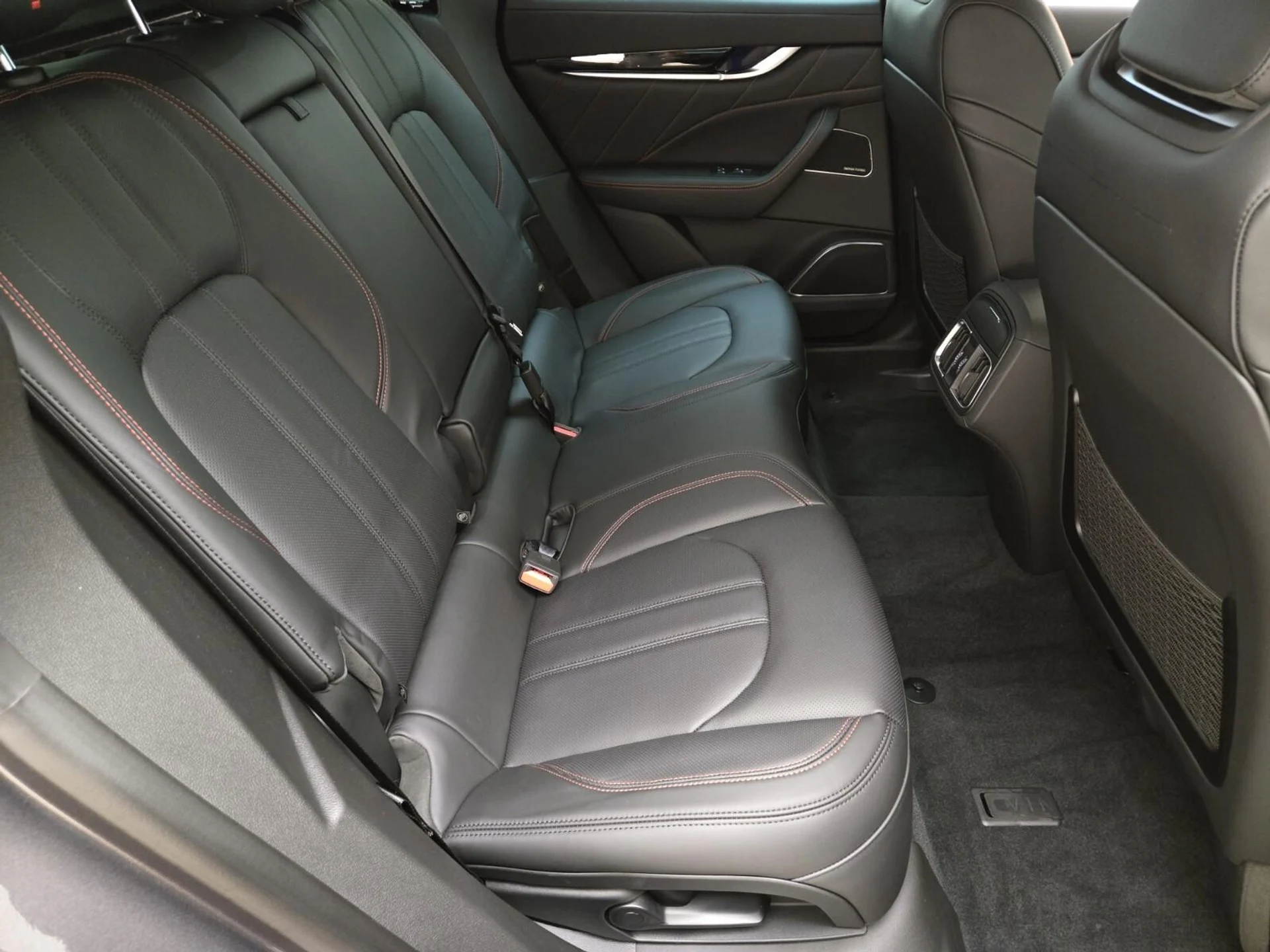 mph023_4042704772_New_2024_Maserati_Levante_GT_1753161604_36b9fda156