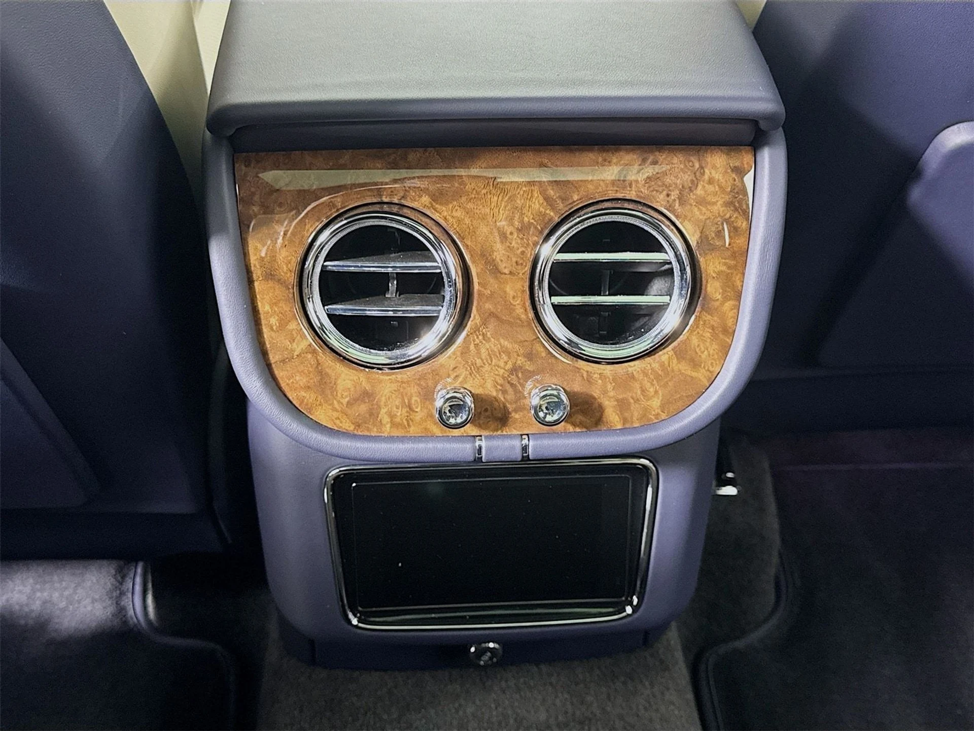 mph023_4043819094_e0083150bb85b3835259c72992c2c67dx_1f26640711