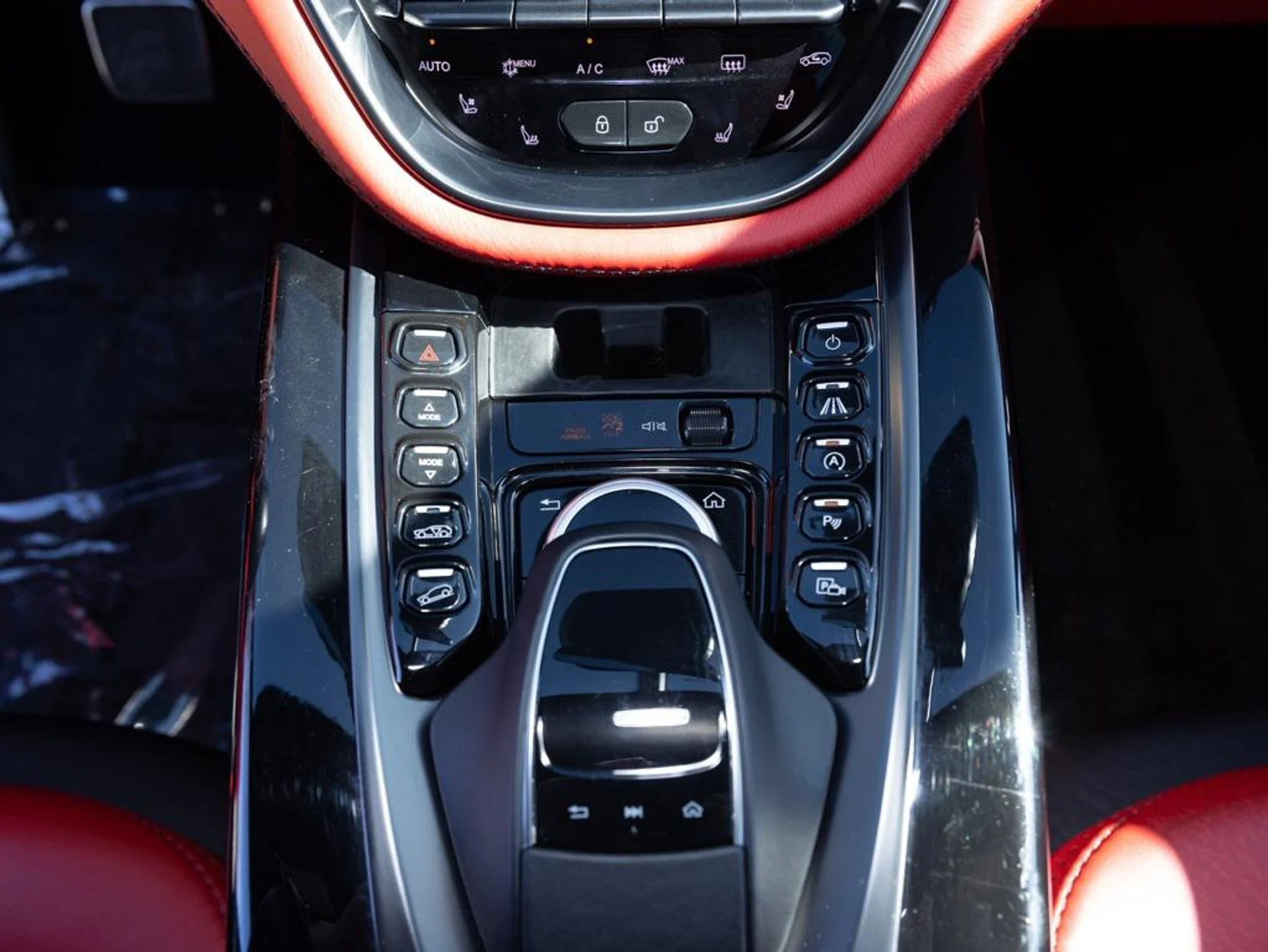 mph023_4049128536_408012007_6849ae34bc21500848008b49_276372f000