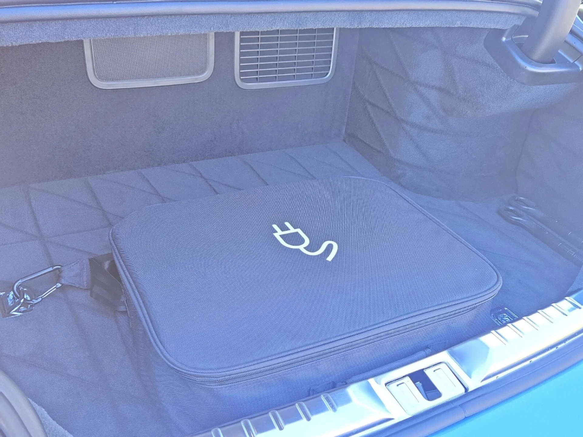 mph023_4049279019_aecae59a4944b0b680483da8148bff48x_861d6379ba