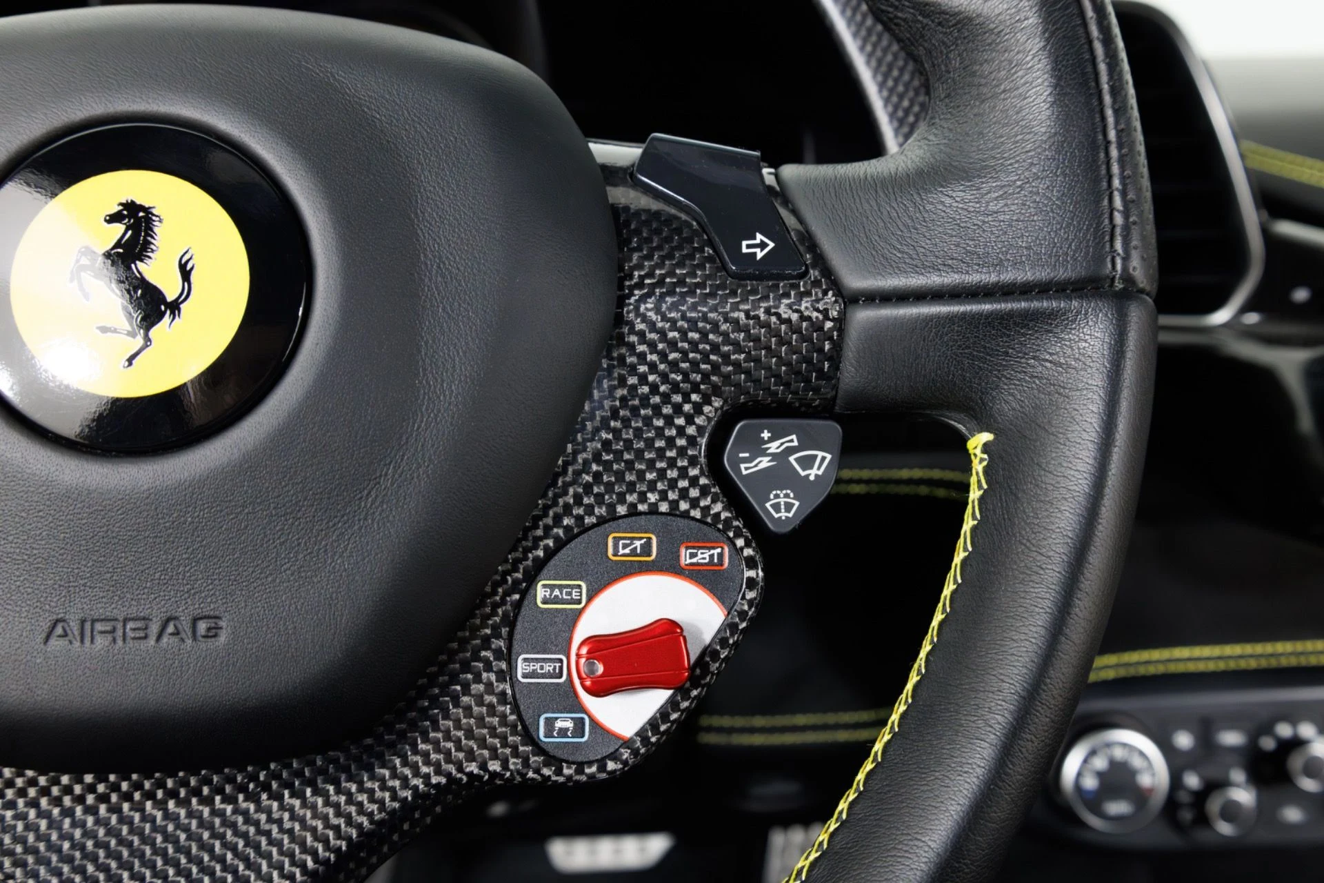 mph023_4050438531_Used_2011_Ferrari_458_Italia_1779137267_fce690707c