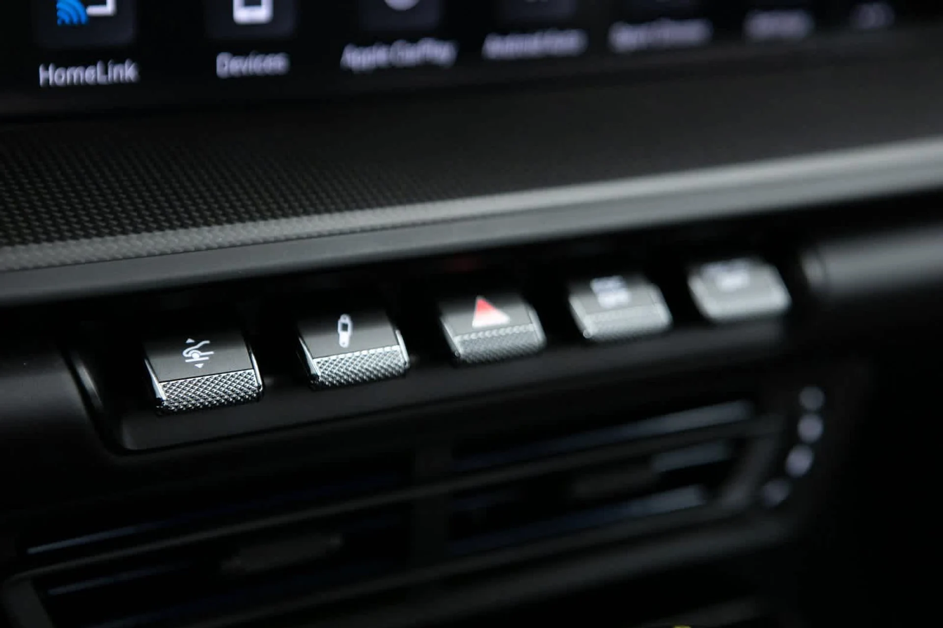 mph023_4053943299_4a4d81eb9db0bd29c7650bdf3051140dx_ca9da8d964