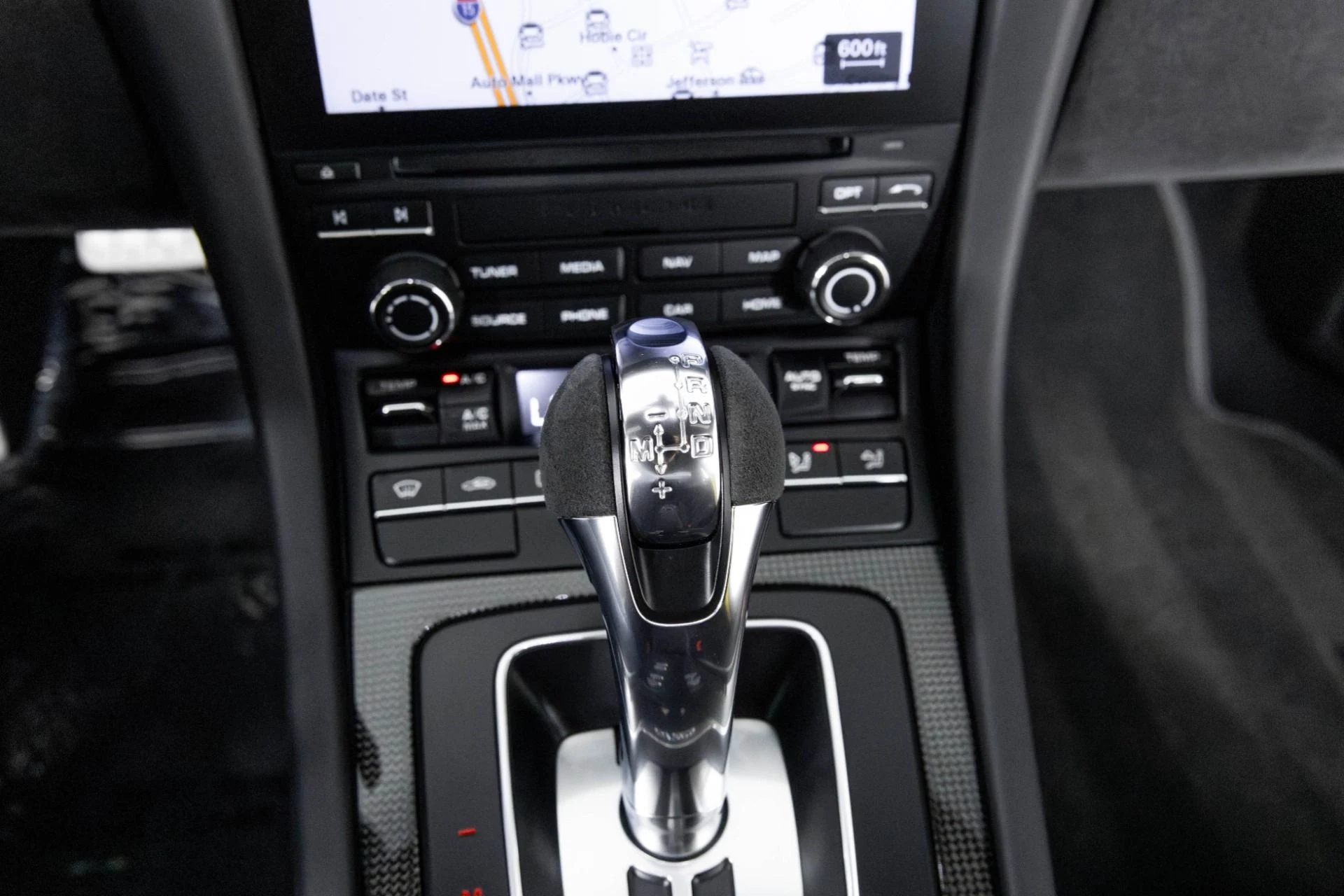 mph023_4058206146_Used_2018_Porsche_911_GT_2_RS_1762386667_02b1625288