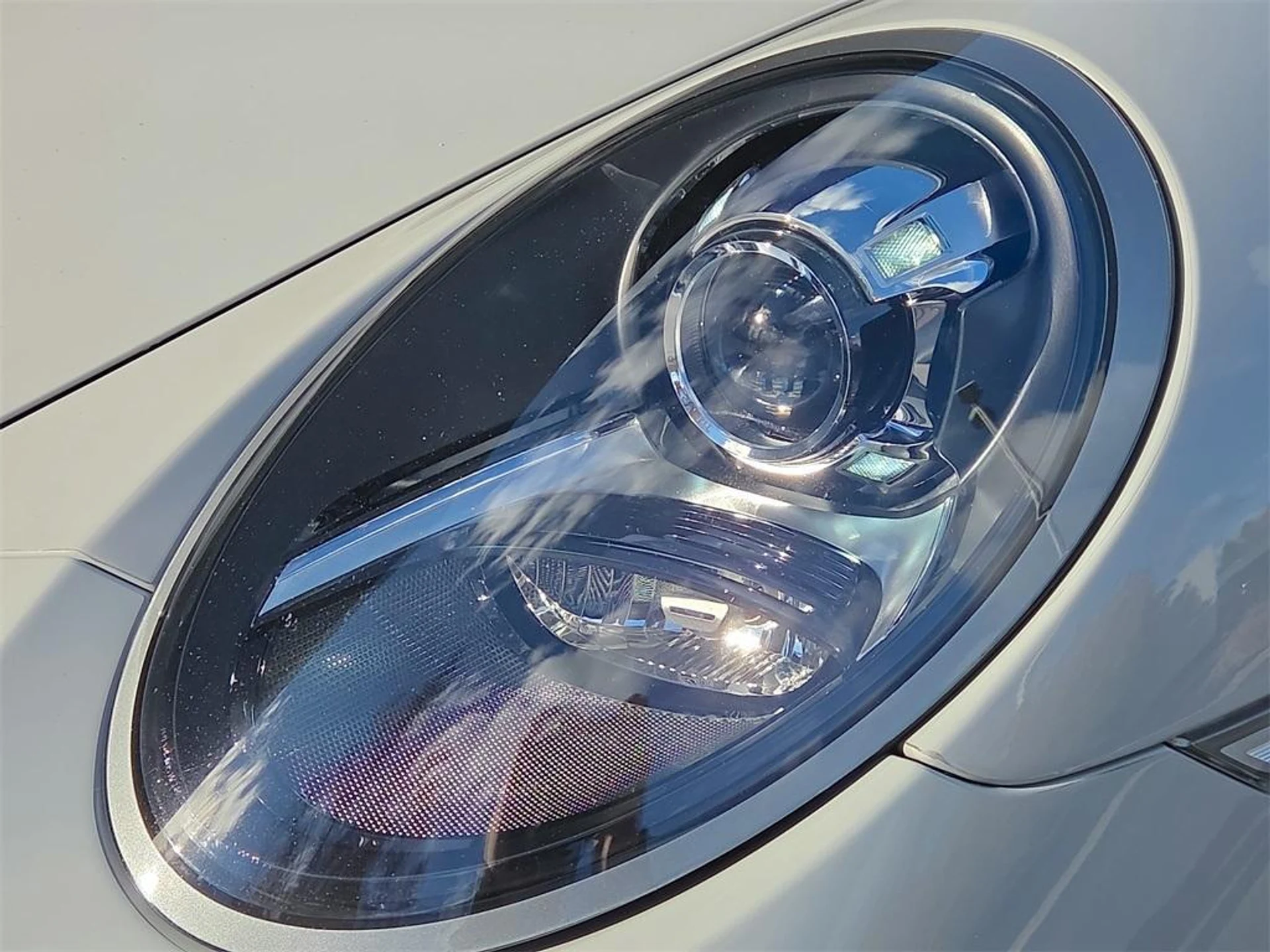 mph023_4059525860_17_A_Mn_DN_Ef_Zf_MW_Ak_T_Vf7_L_Zzz_Fu_Jc_4353195348