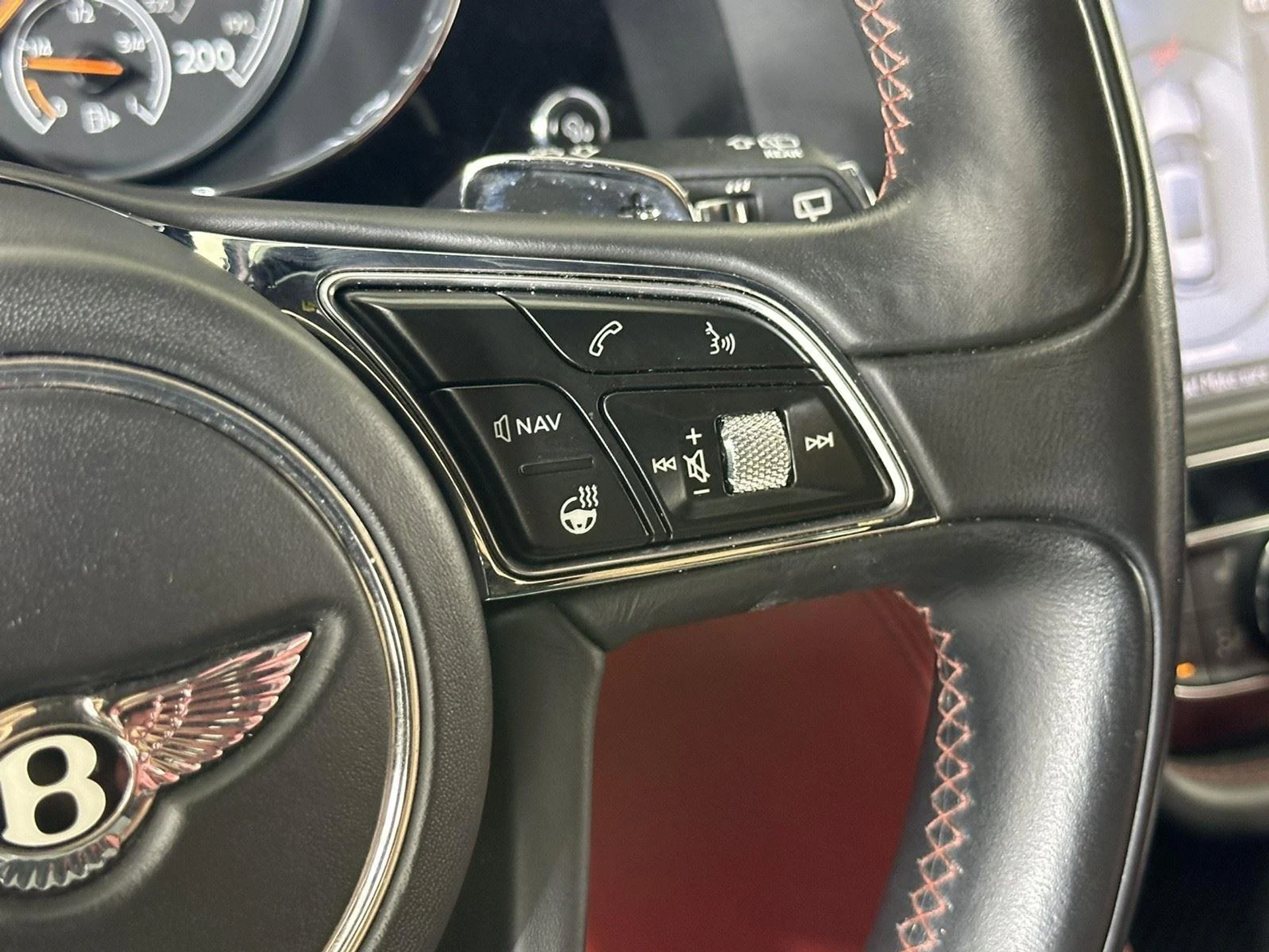 mph023_4068446474_6932331472f8e90a8e05840c863490ae_352103e0c7