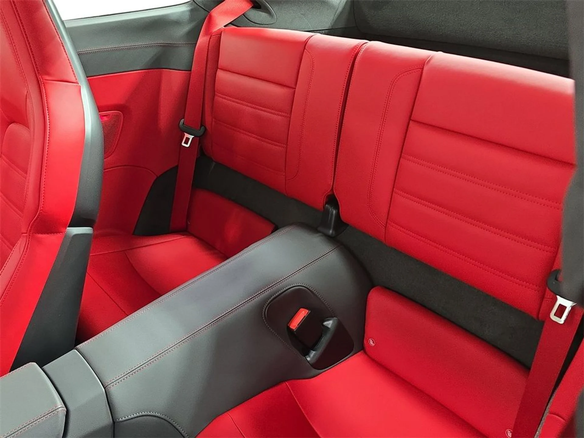 mph023_4071991712_284699139032134761ba22ac788ad31b_5aba423f5a