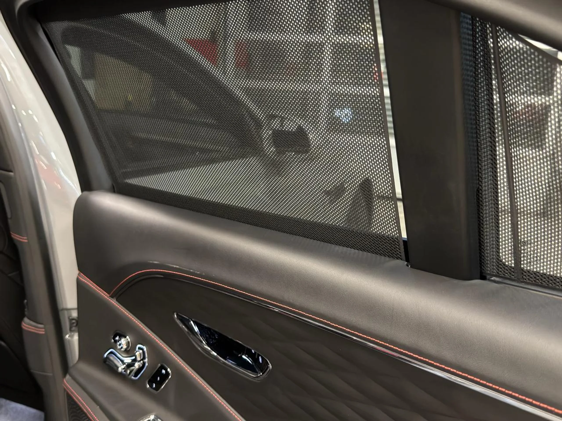 mph023_4078546860_639076386163791983_f0a321a204