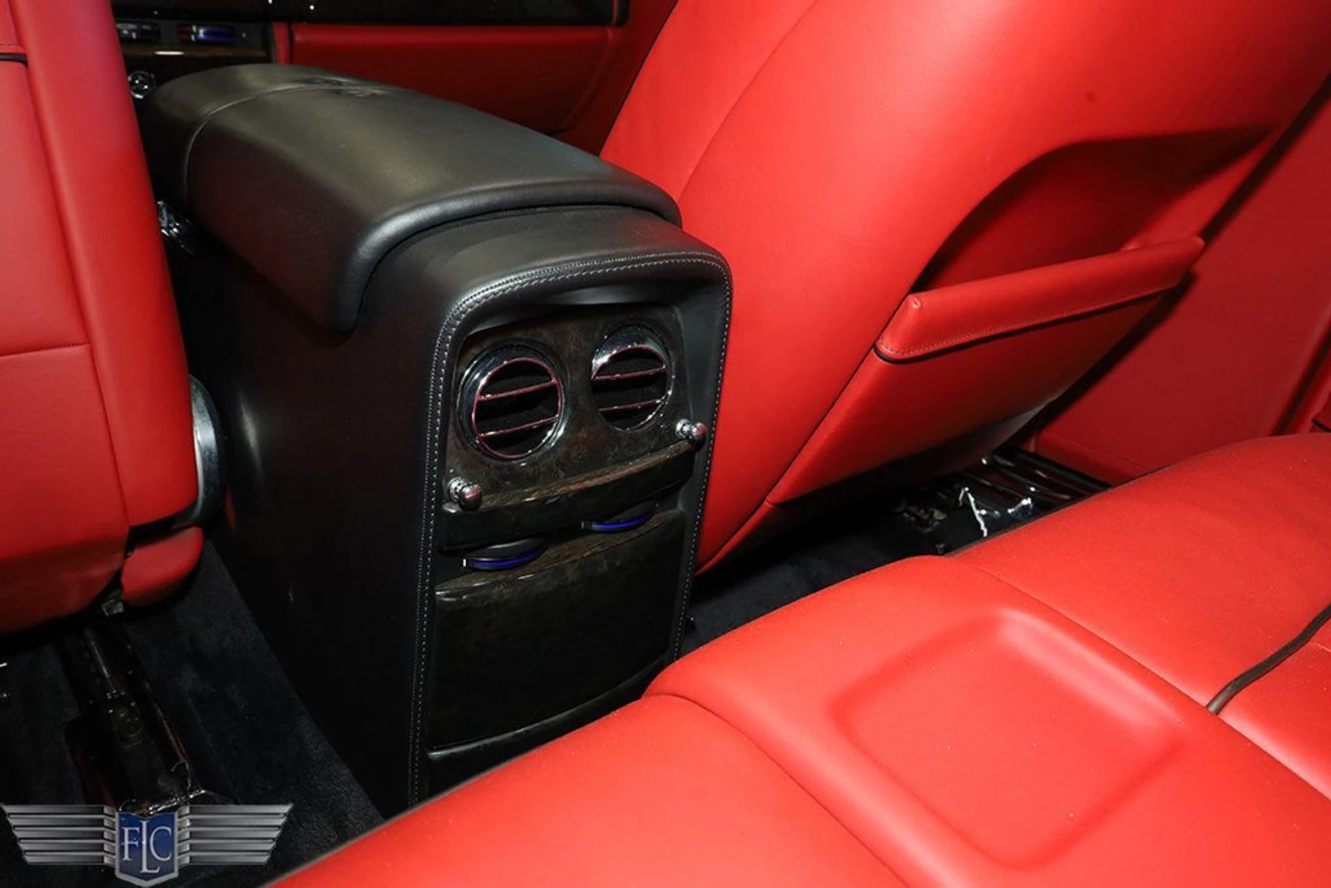 mph023_4080964652_used_2017_rolls_royce_phantom_drophead_coupe_9689_23040582_24_1024_6733a040af
