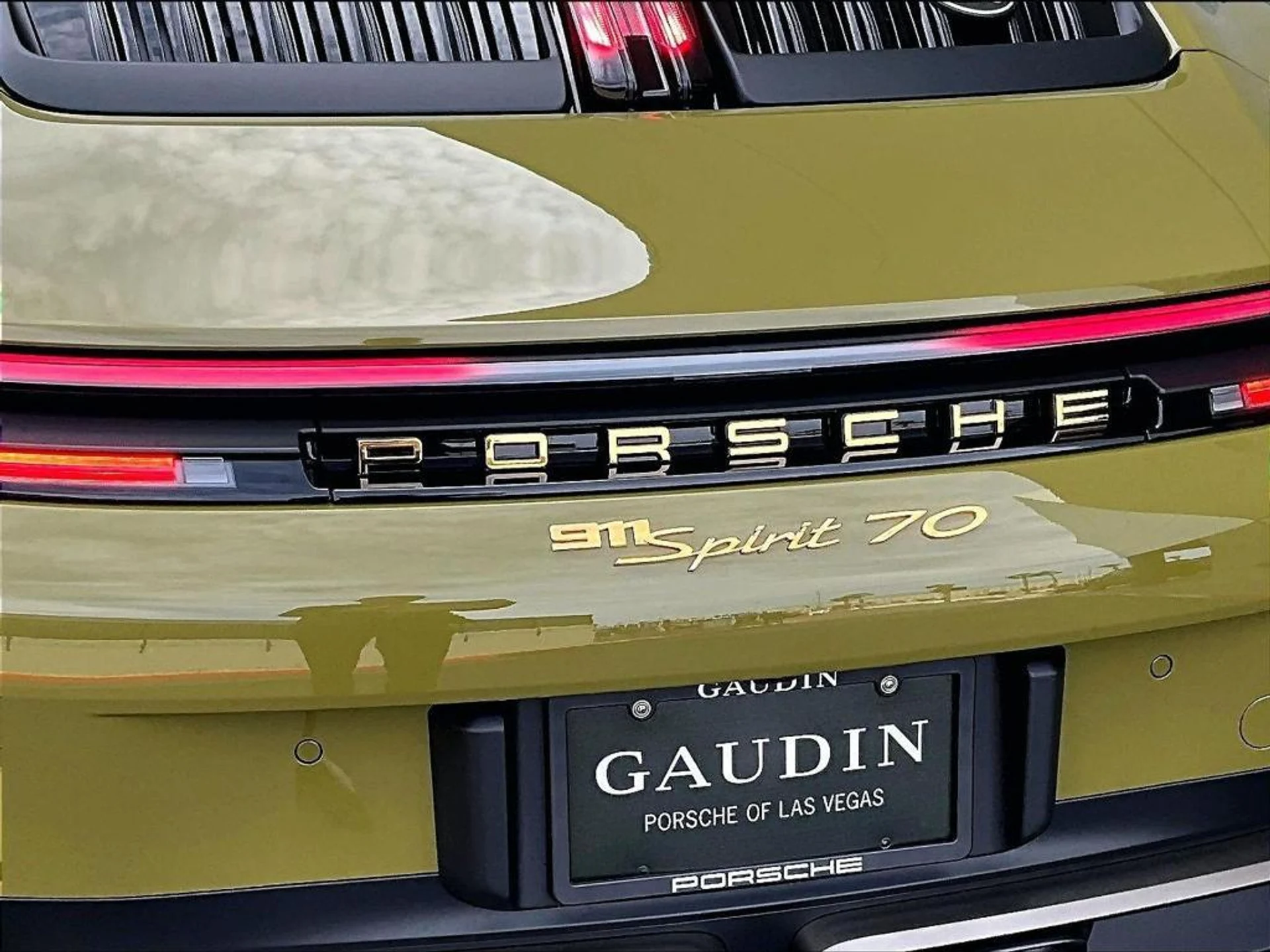 mph023_4081783829_ij_Vlg_Y_Rf_Dy_C_Gk26_Rr_M_Fil31_Lg_Uc_0e7a8780c4