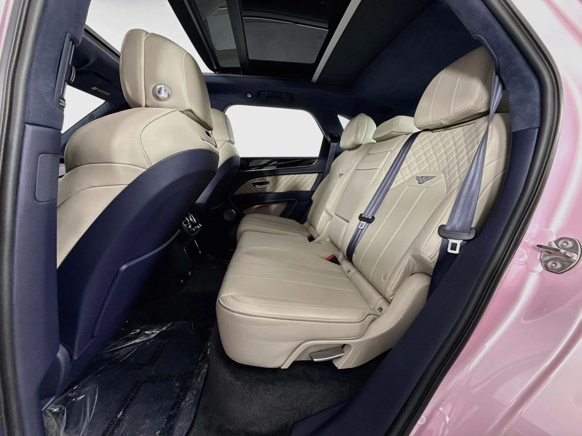mph023_4082671718_Used_2023_Bentley_Bentayga_Azure_V8_1789145812_17d02206a4