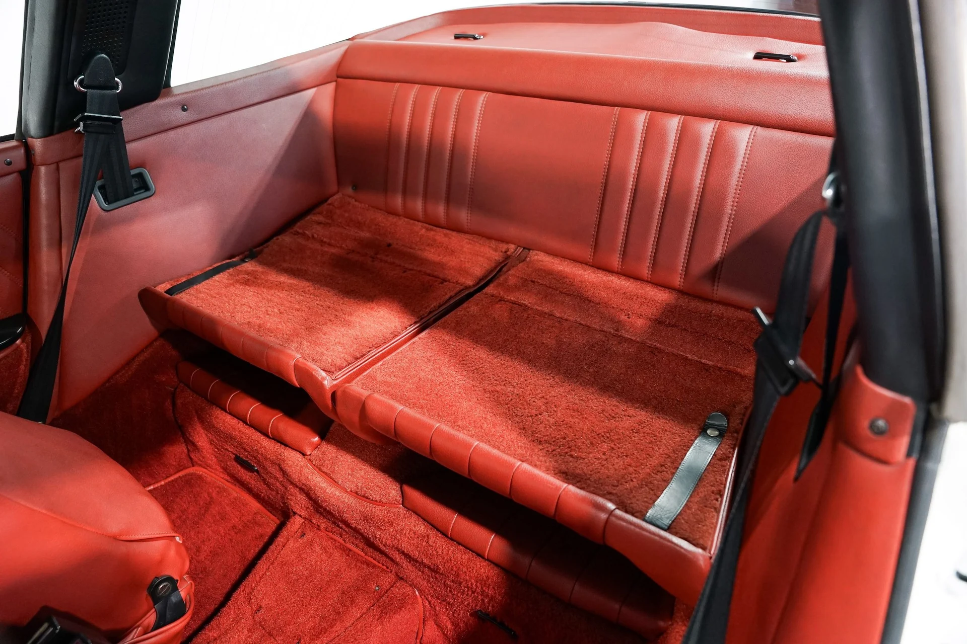 mph023_408618358_383631a40edfbdc1b850f637644330c7x_9c67743fed