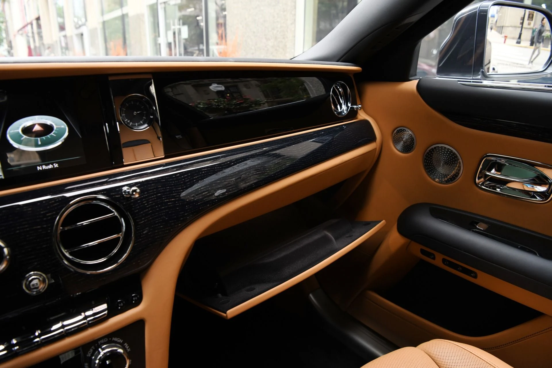 mph023_4091560690_11295_p25_l_8987ae5577