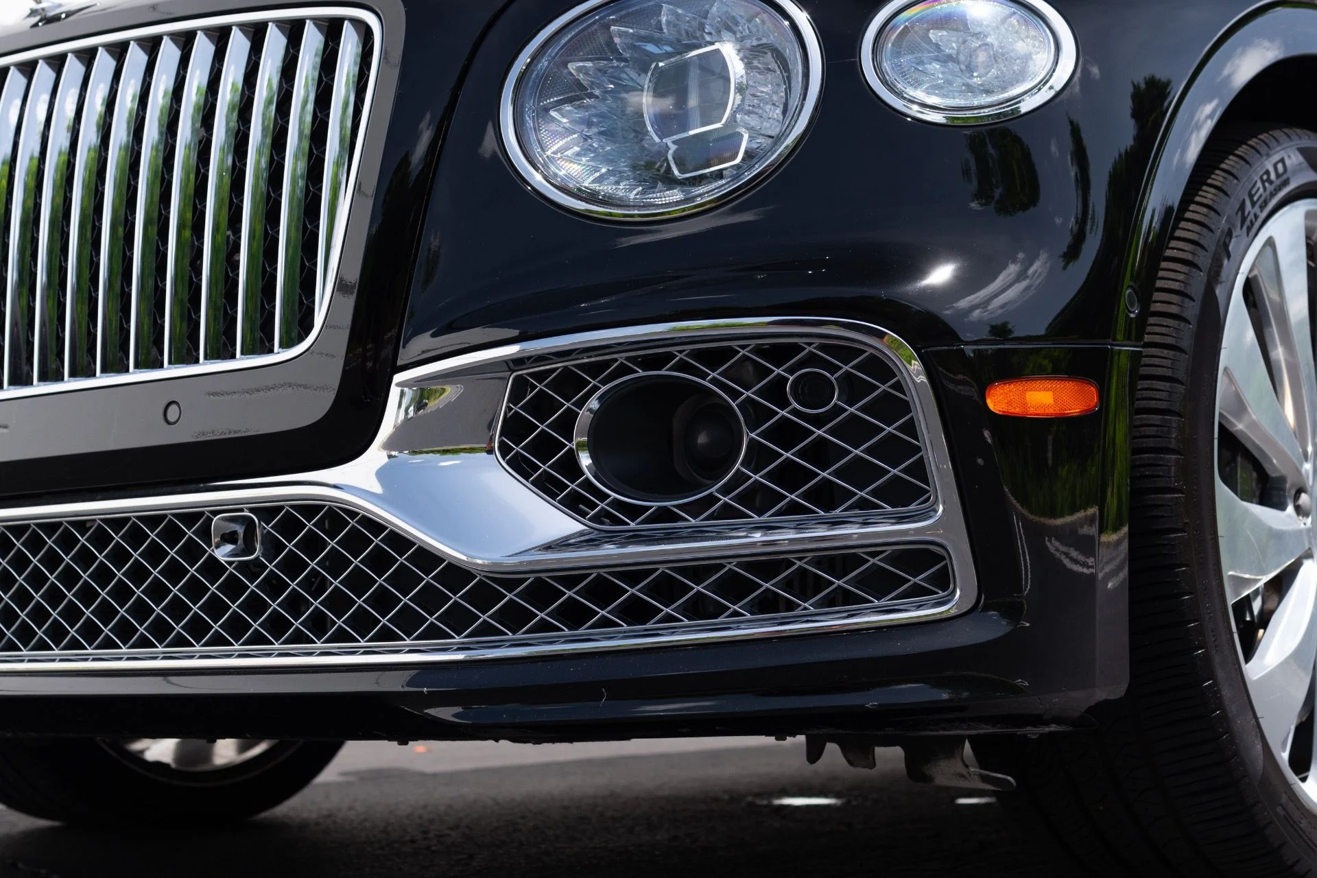 mph023_4092175441_Used_2020_Bentley_Flying_Spur_W12_1780979756_0837b4b752