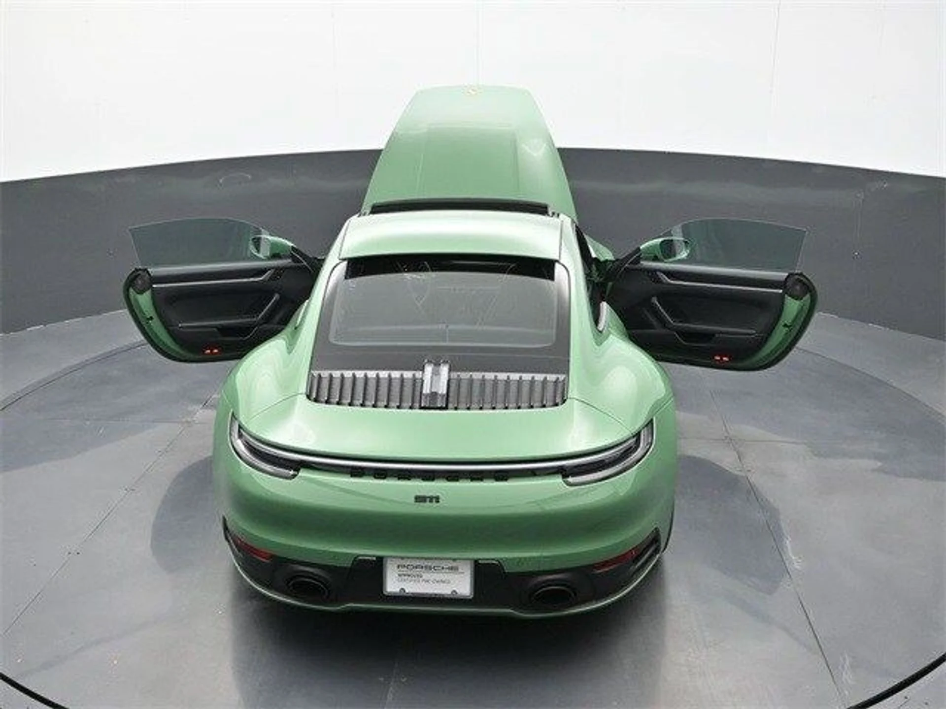 mph023_4094150019_685c1bddf9e163e4e4c776c1f115e80ax_54317d0d2b