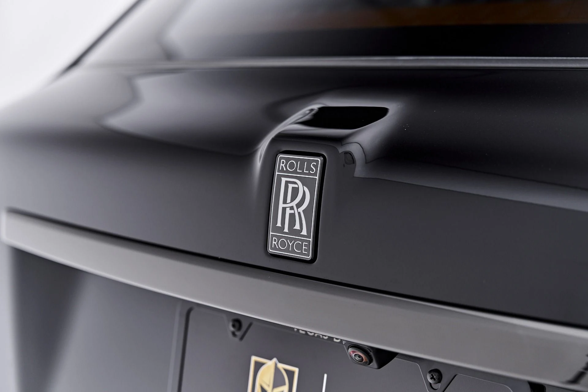 mph023_4094809169_Used_2026_Rolls_Royce_Cullinan_Black_Badge_1787961290_9826db3c80
