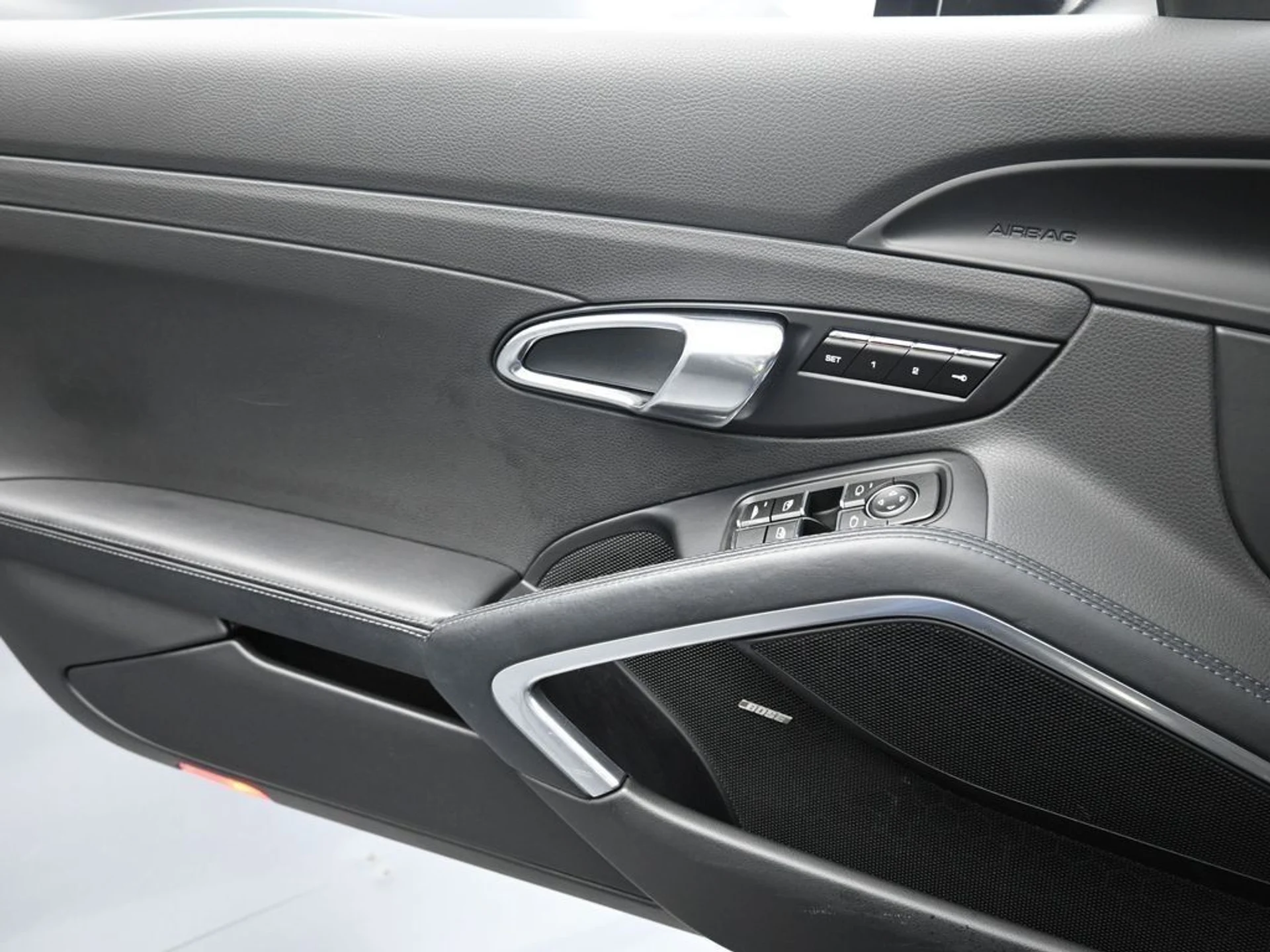 mph023_4107995026_1e18f45569522ce62aeedbf2f5c213e6_5029cd3272