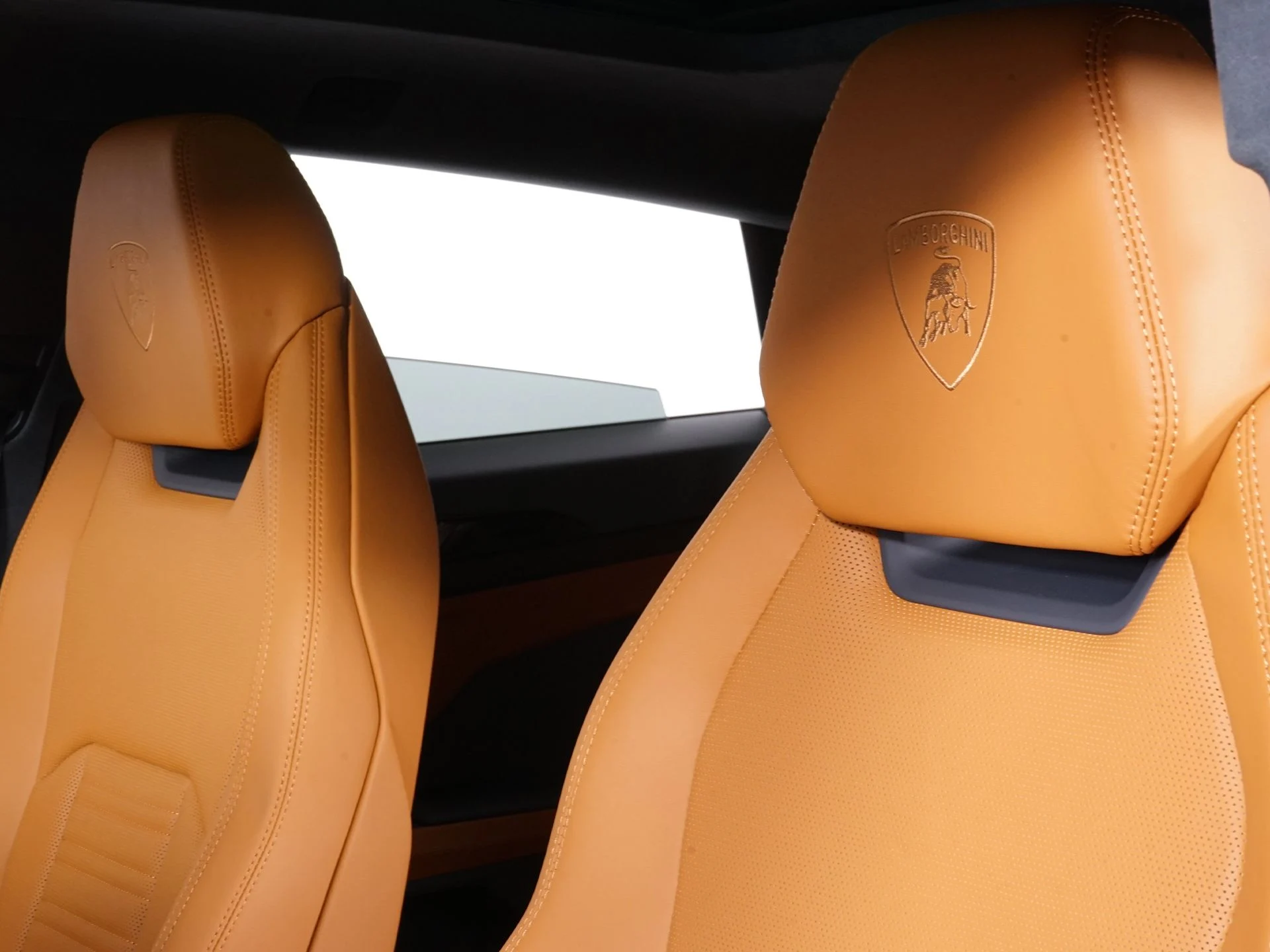 mph023_4111303580_e6348e454e0be5c885cce0a8eba7f32ax_e053452478