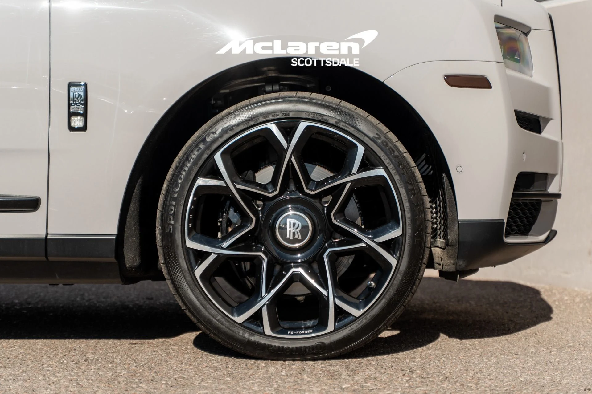 mph023_4112155624_Used_2023_Rolls_Royce_CULLINAN_1773856493_0dd67a56ce