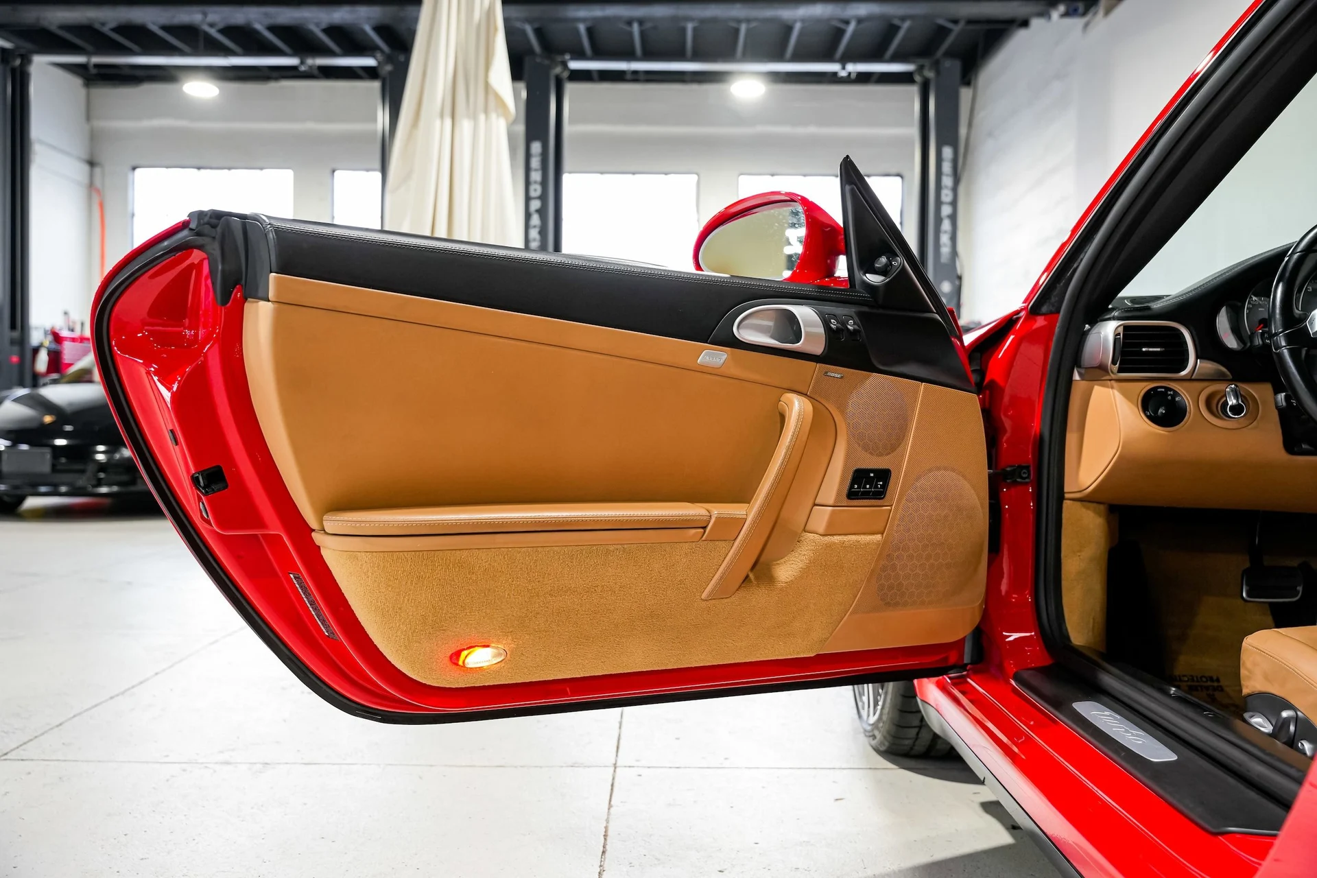 mph023_4118186868_64072ac36b22d7b5088f77a6c119e608x_a6bd2ec184