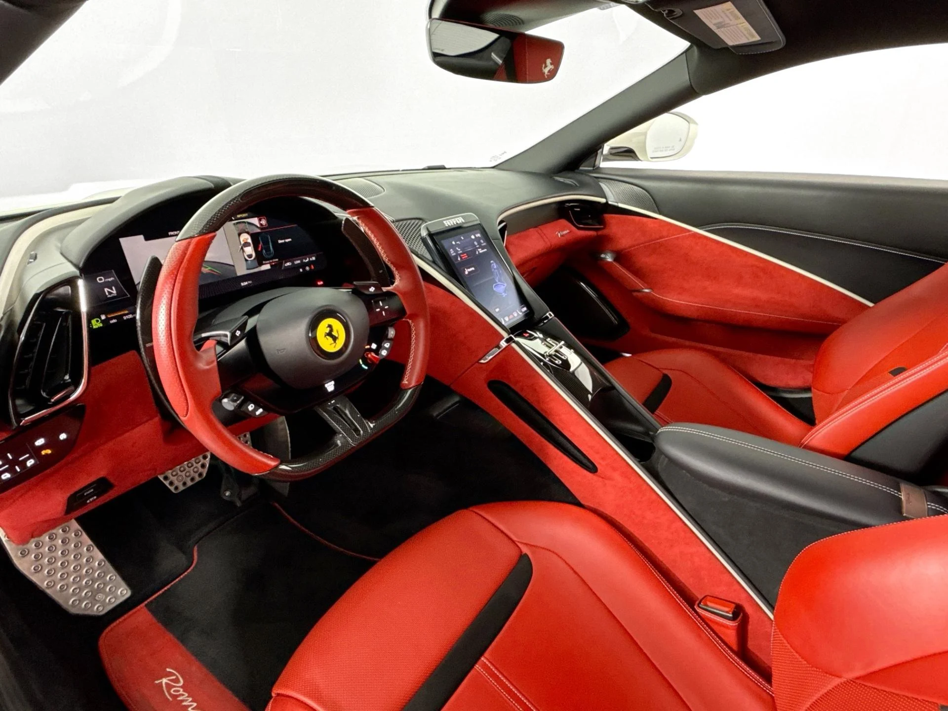 mph023_4123322159_Used_2023_Ferrari_Roma_1784158047_cf0fd8972e