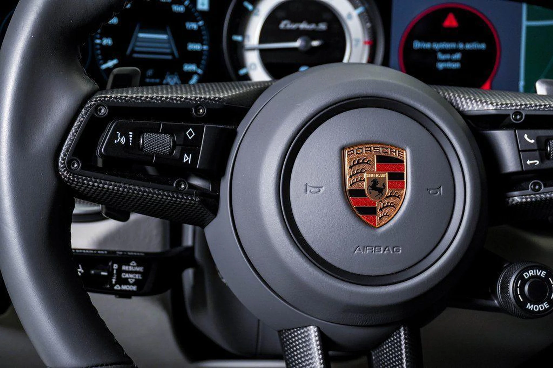 mph023_4136662338_q_W1op_R8_Tymmfma9d0_Lr1_D5_W_Dv_Bk_49997e69cf