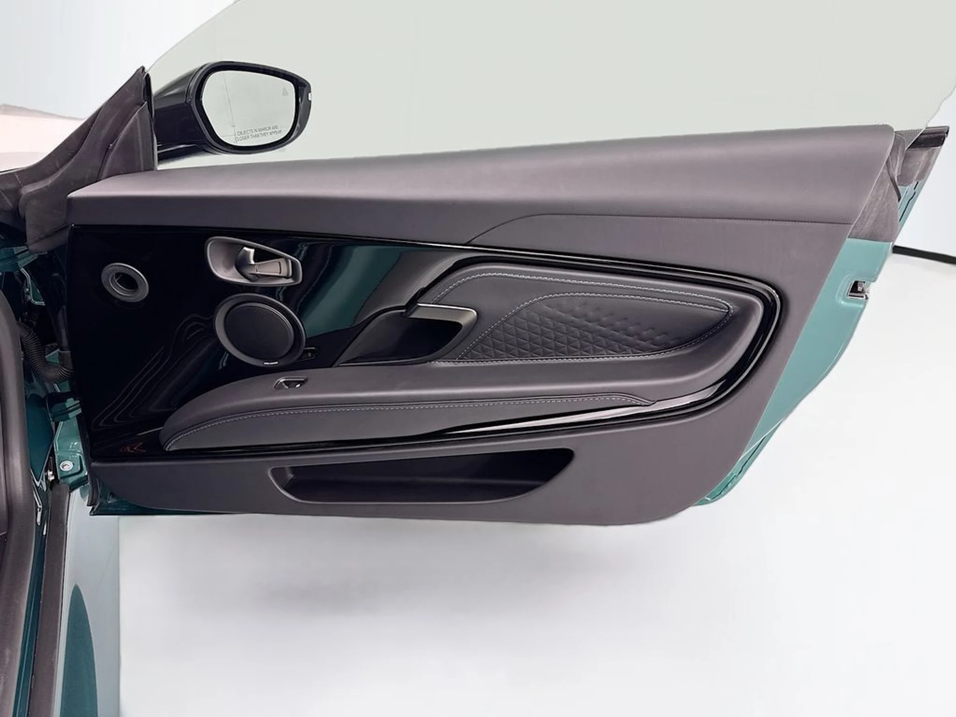 mph023_414934402_used_2023_aston_martin_dbs_thisisaconsignmentcar_8119_23033488_24_1024_09b70c1875