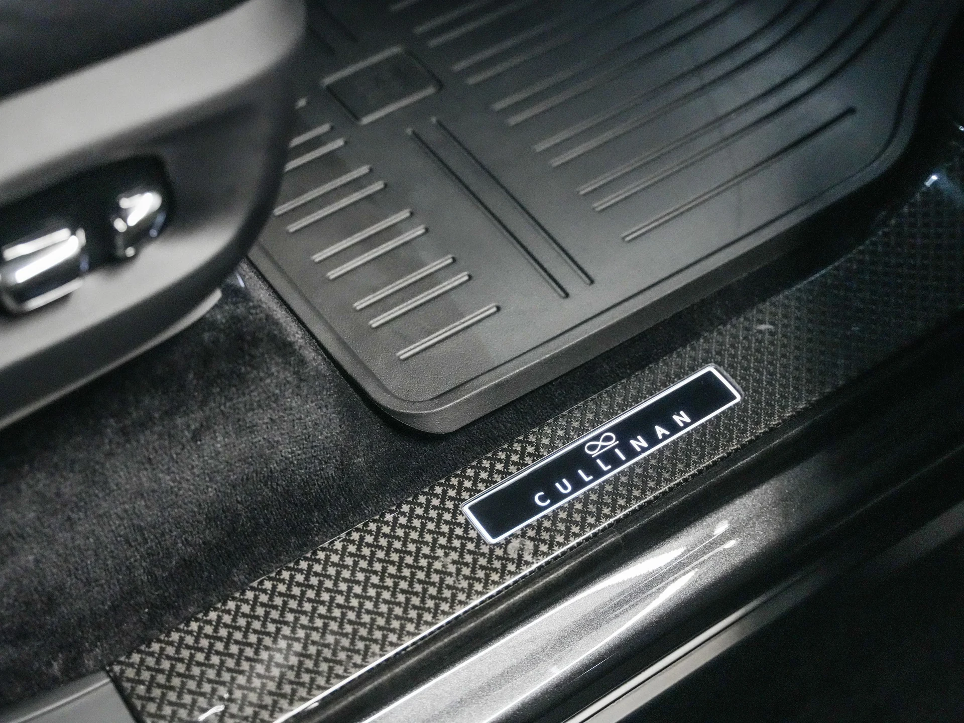 mph023_4149435200_8686d8ad_d0e0_4b39_82d0_1f320292825e_045e9193b4