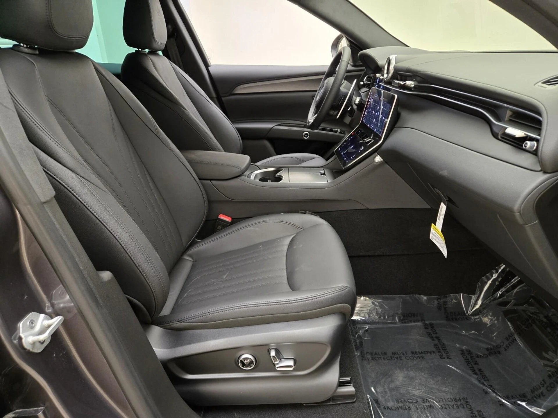 mph023_4155634561_Used_2024_Maserati_Grecale_GT_1743502315_4f33c1f723