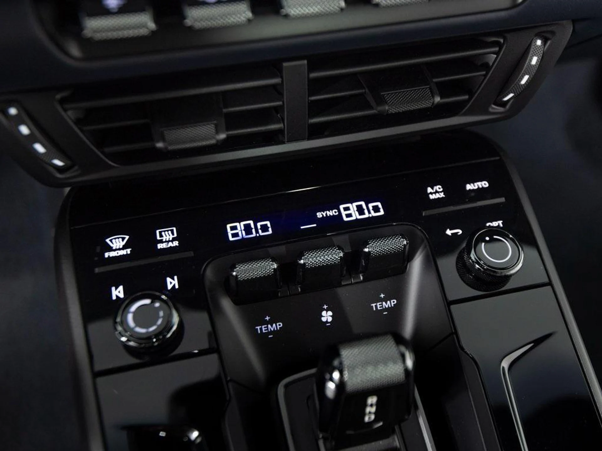 mph023_415801659_b9_I_Gu_Sq8e5_R_Pqt40_Kt3b_Z_Fc2_CRM_e49cab78b8