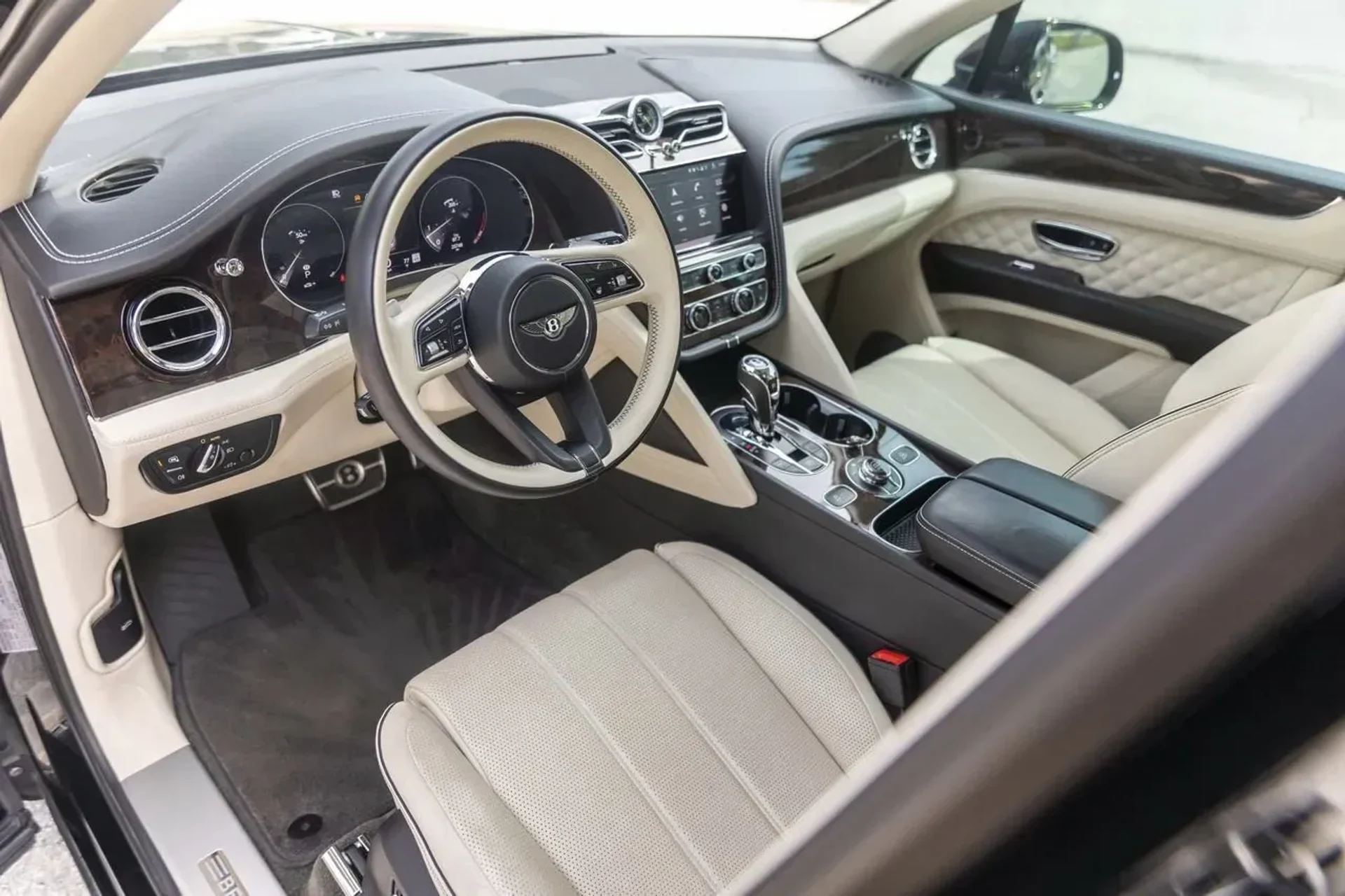 mph023_4159631600_e0b5cd2e9c7d442687378e73a7d80a79_9f7e851e53