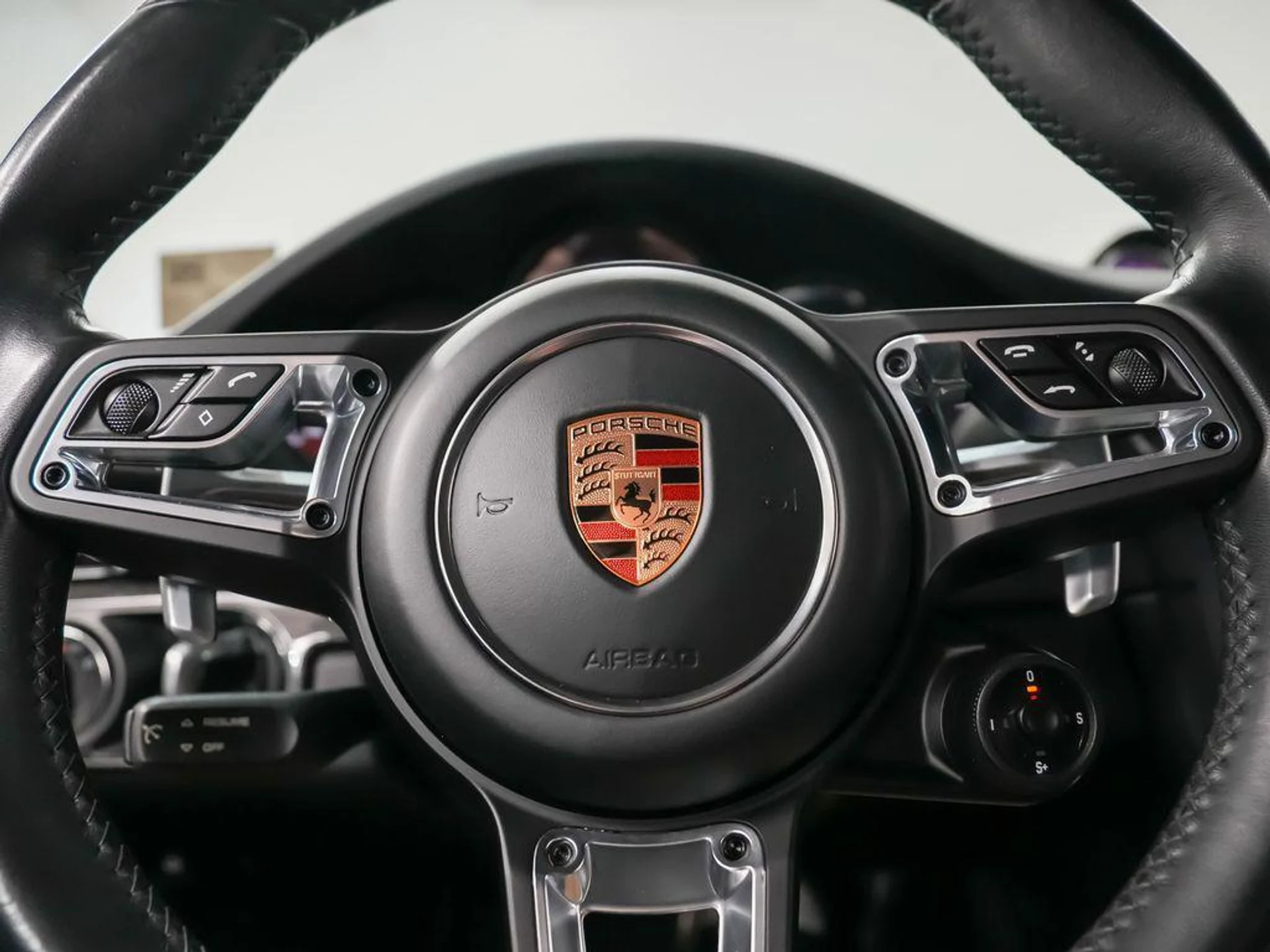 mph023_4169027104_d_Kk_R3emb_XO_9_B_Av_S5_U7_WDE_1_Fr_U4_A_cfd3c2ba8e