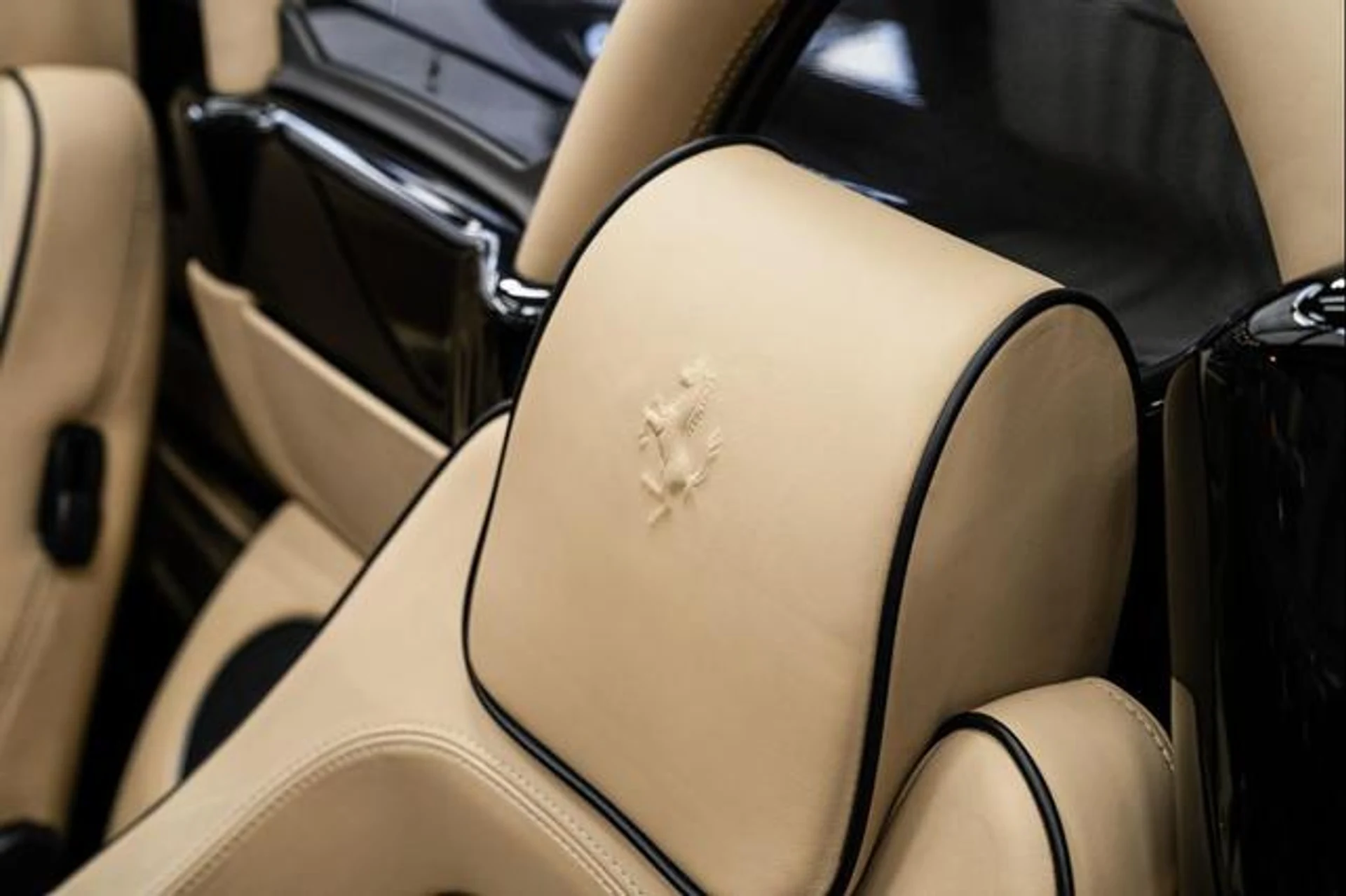 mph023_417080129_Jcxr_Bk76_Z_Ym_XA_7a1m4y_Arxd_Uv_DA_8ff70693f2