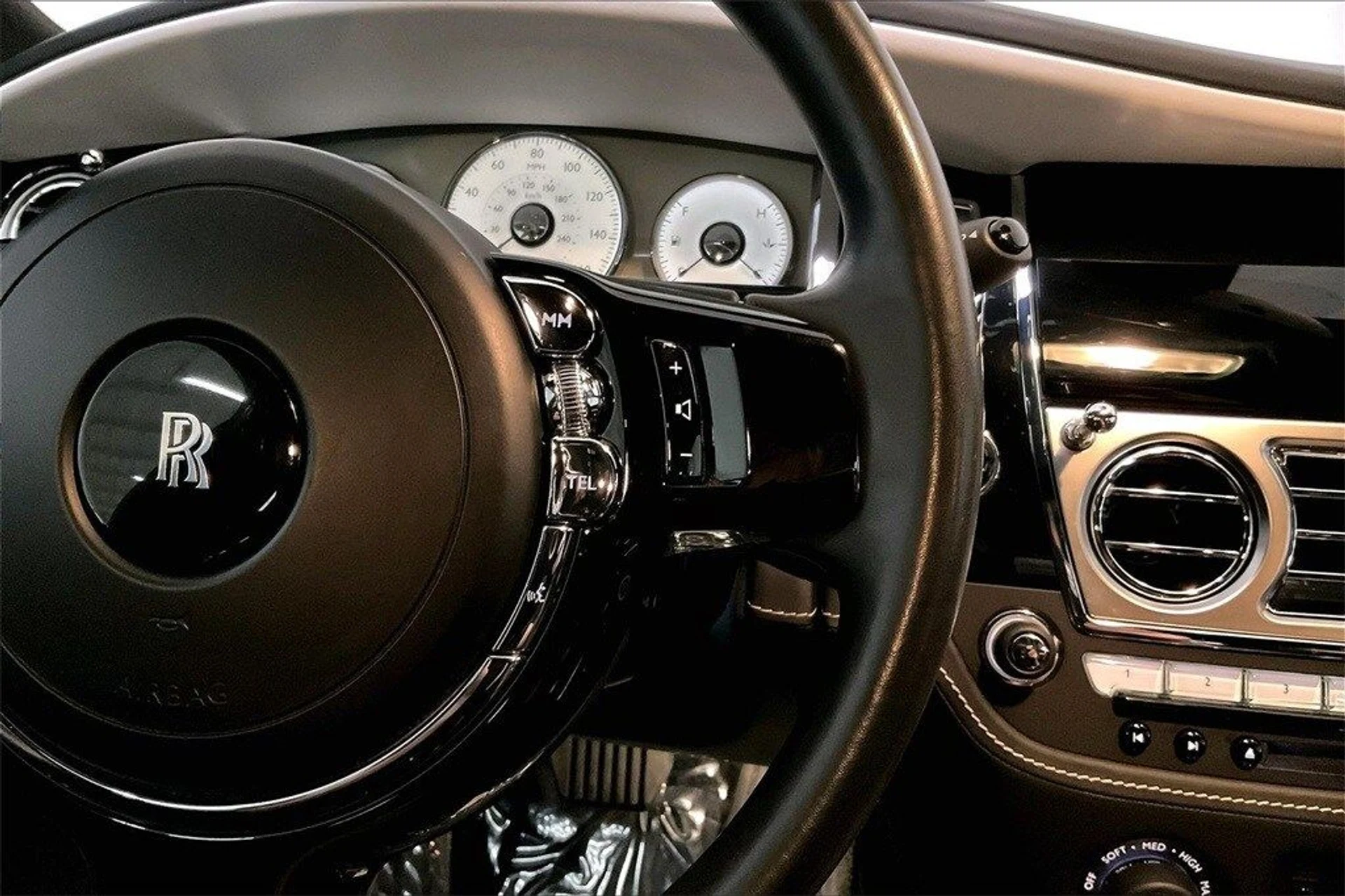 mph023_4174388138_5941df32f054aac25469f8f14e731d32x_c2430d20c2