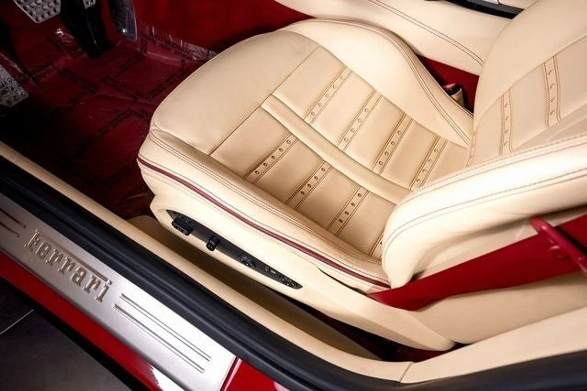 mph023_4176058278_709312f65e764196828e0cef92266e2fx_b0a76a7940