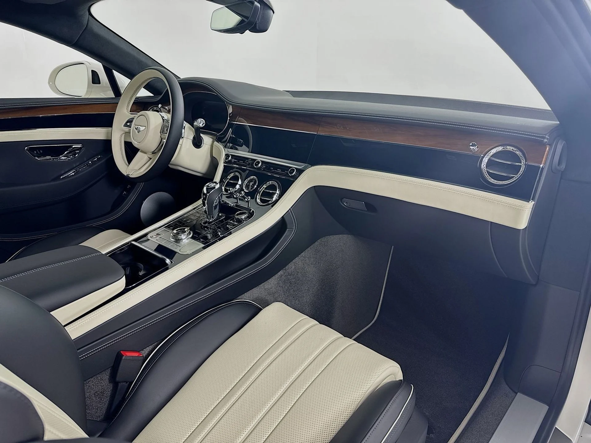 mph023_4176323139_66ac1b02206fb6225d30a17887efcbd9x_297b6f494a