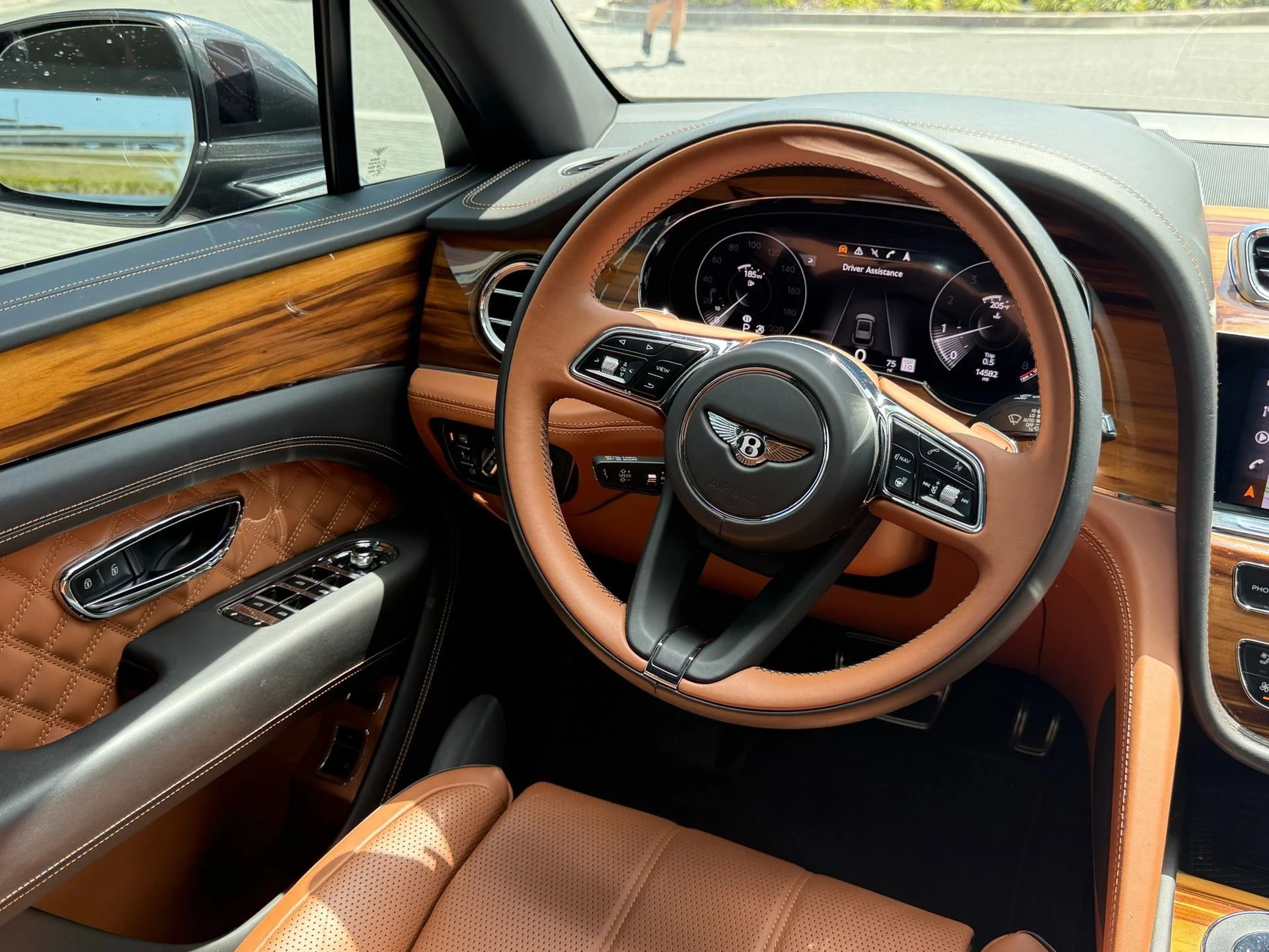 mph023_4177421367_9432af714d224c439ea5ff17880d40bc_dbe4343aa0