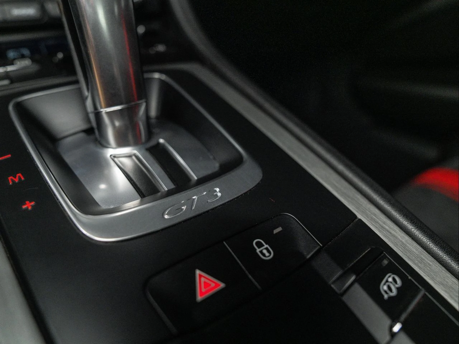 mph023_417818906_c5b57a1137d7624b68f024b06e64ad11_0eb8ef8d25