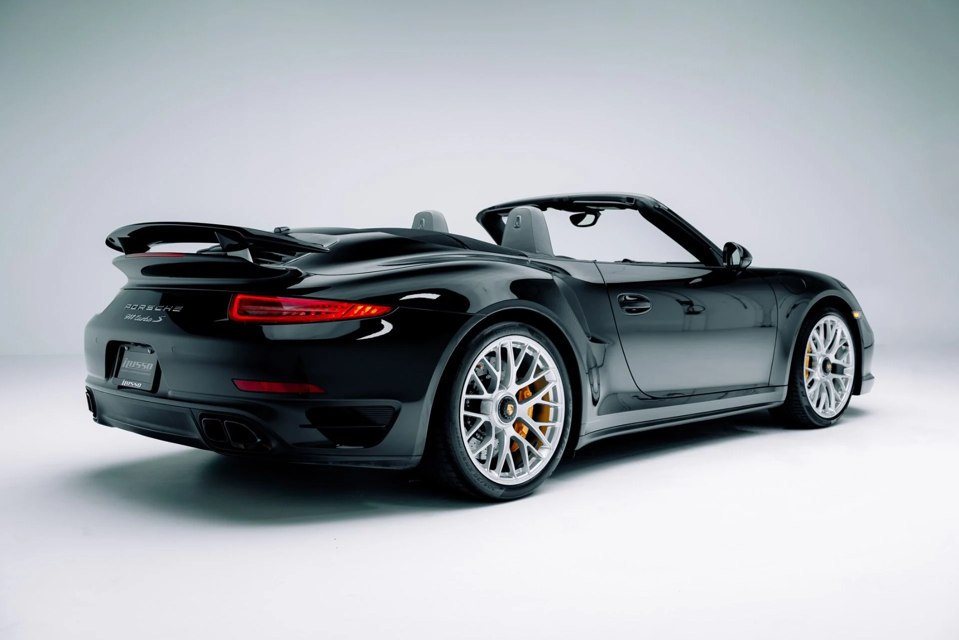 mph023_4178288053_Used_2014_Porsche_911_Turbo_S_1764615222_7c7af34d4e