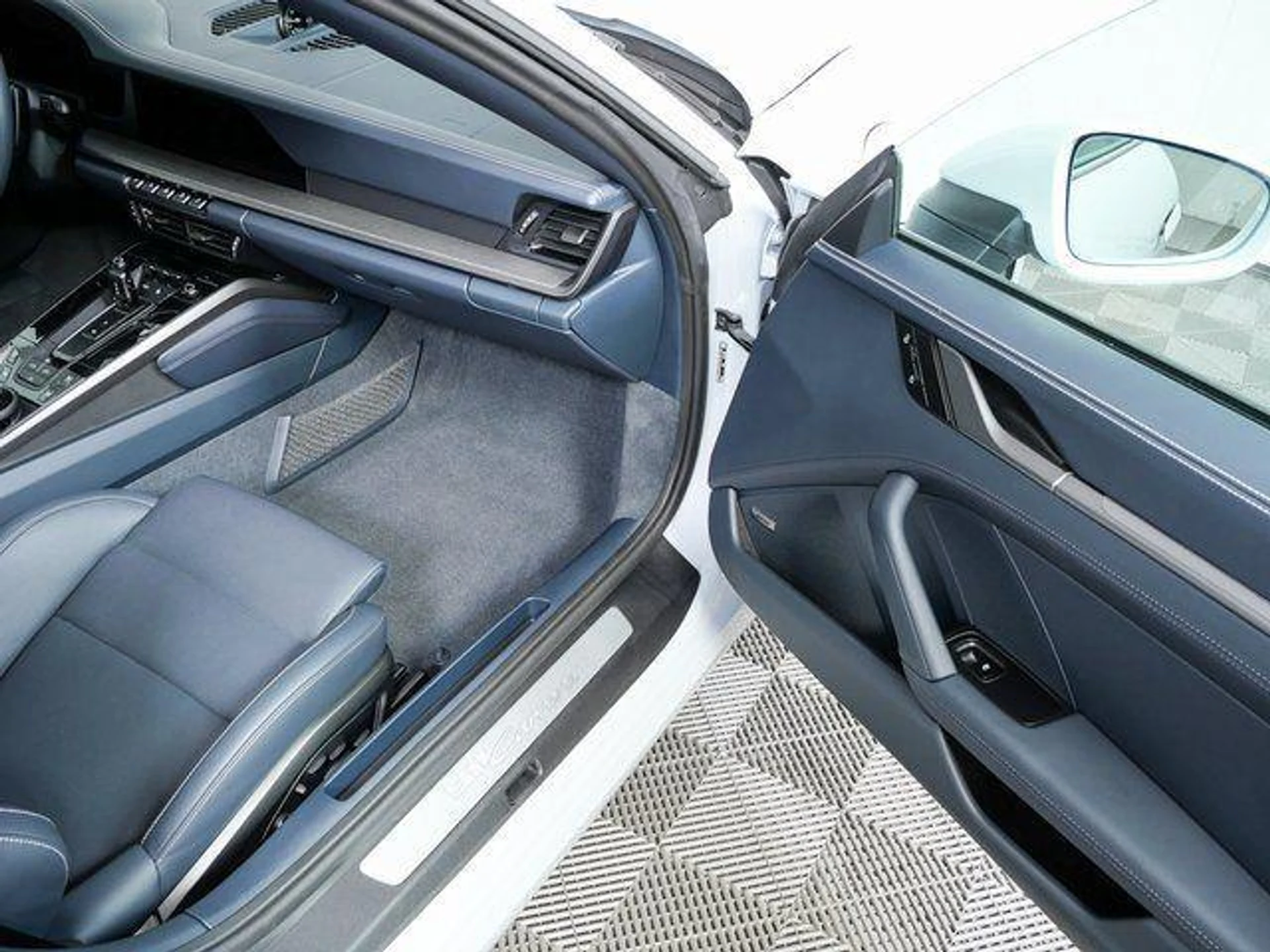 mph023_4187244044_ym_Eur_Net_PKSJ_5_D_Ucg_TA_Qi_Dg_Fh_Ws_d5f67bcbc8