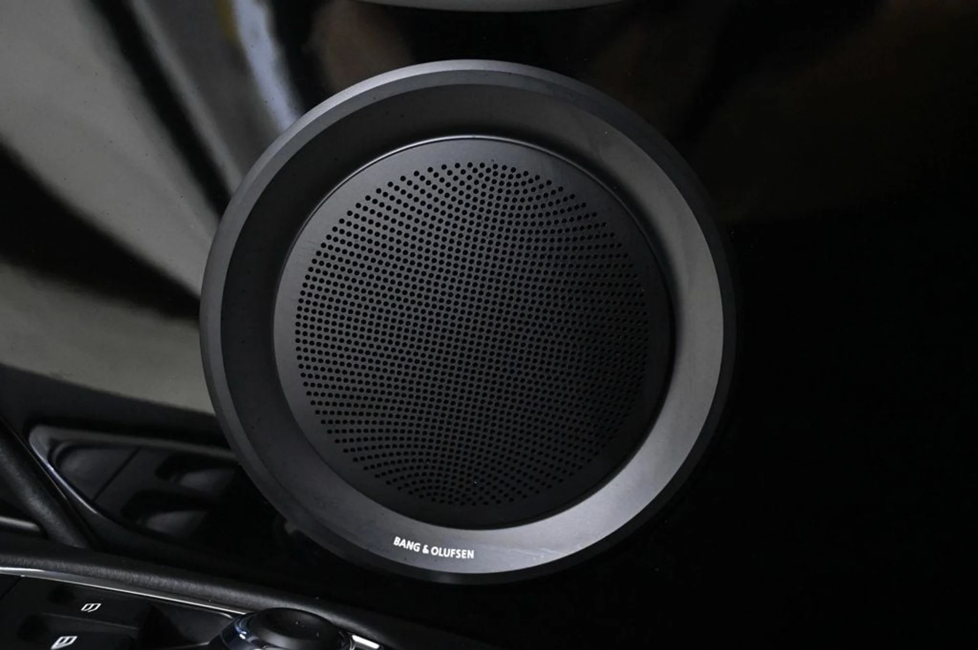 mph023_4189406892_used_2021_aston_martin_dbs_superleggera_11350_22941074_23_1024_3daebd14db