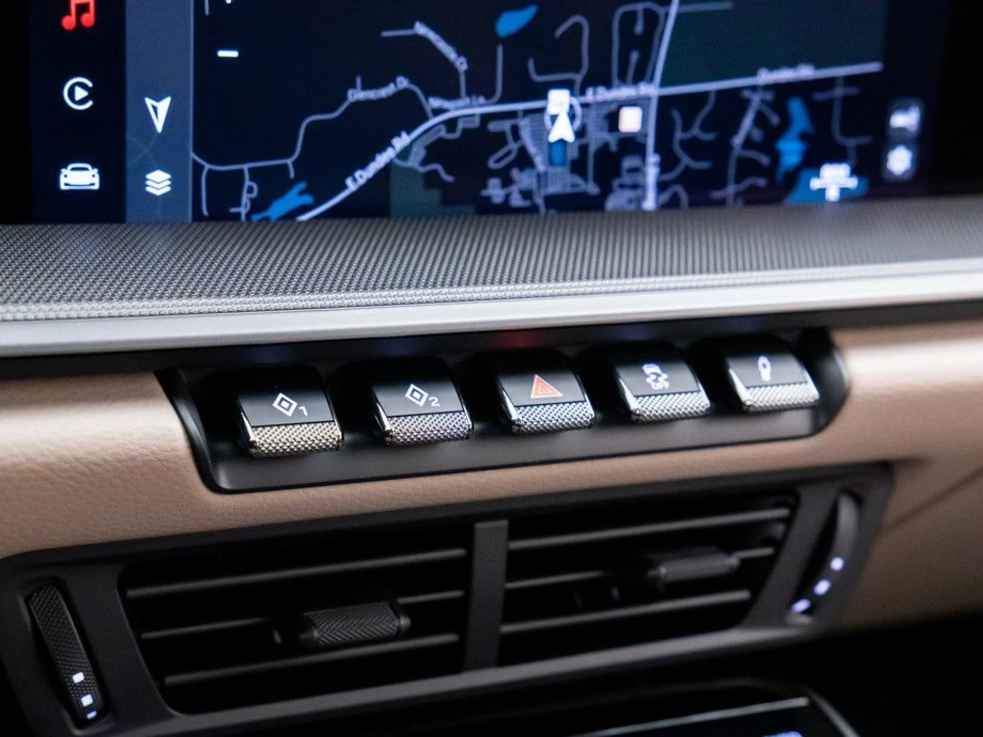 mph023_4194450310_fd68d6d28d6bb8bad98885c00cd31cdcx_e19ec3c378