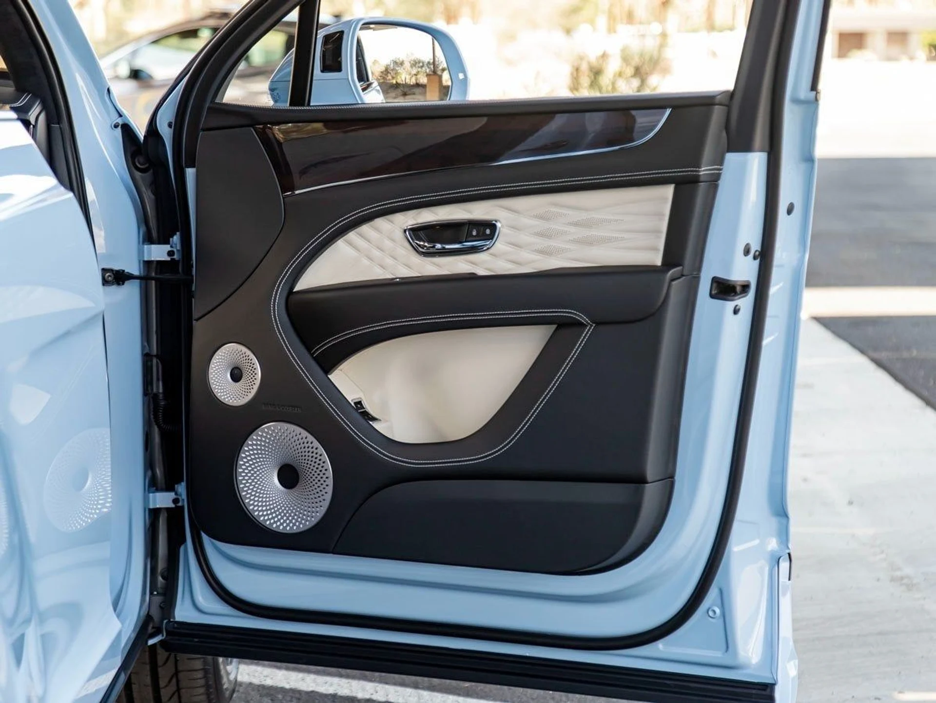 mph023_4195924533_24_b10d63ece6