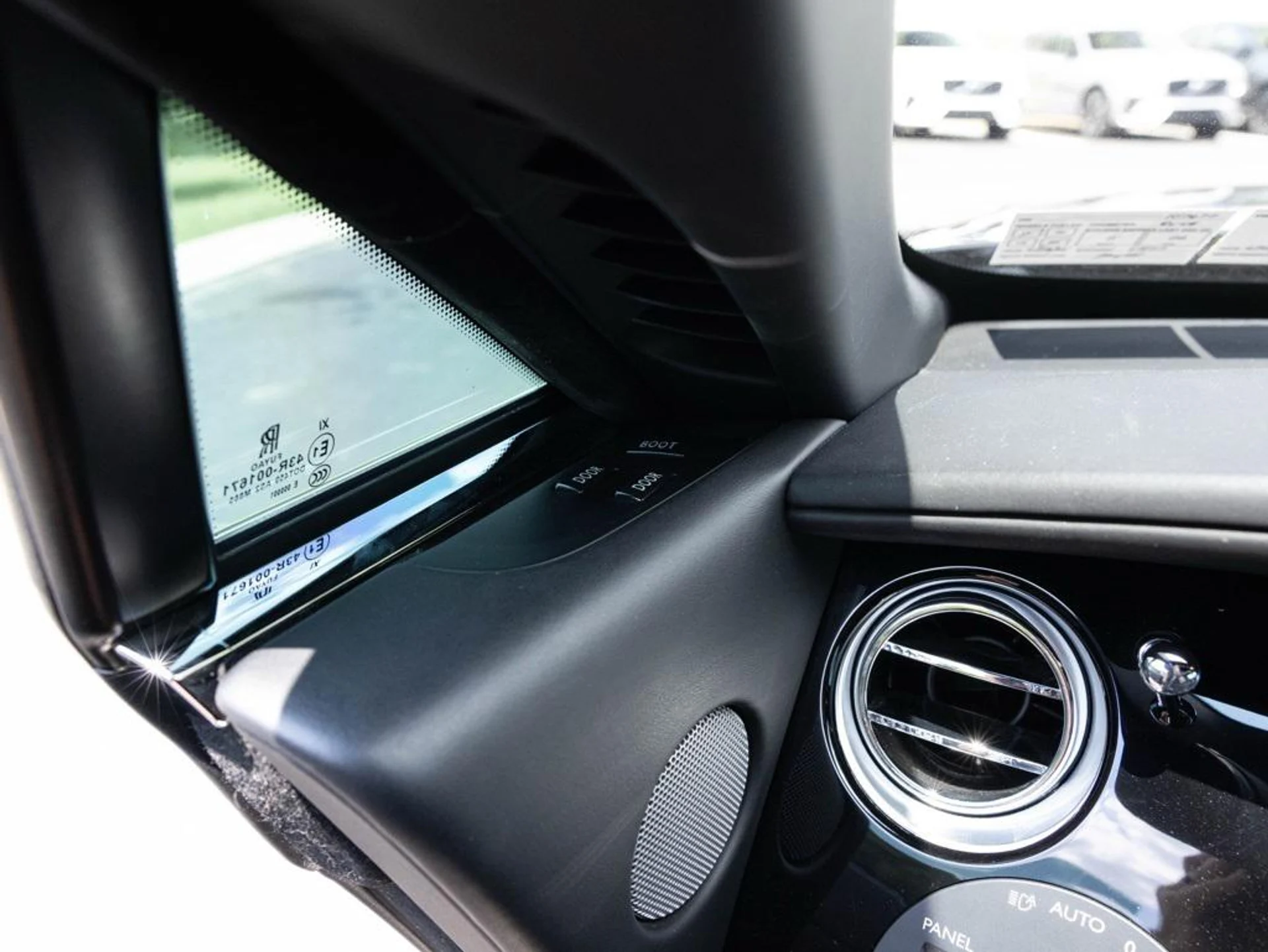 mph023_4200749506_444299830_6889fbe7012bbf217a044993_98310d1141