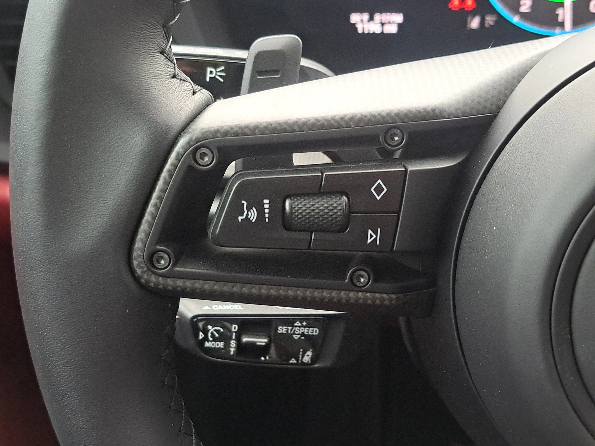 mph023_4204238137_ab93bc14d4c4daead0aa3047e5a56efax_0886d40c69