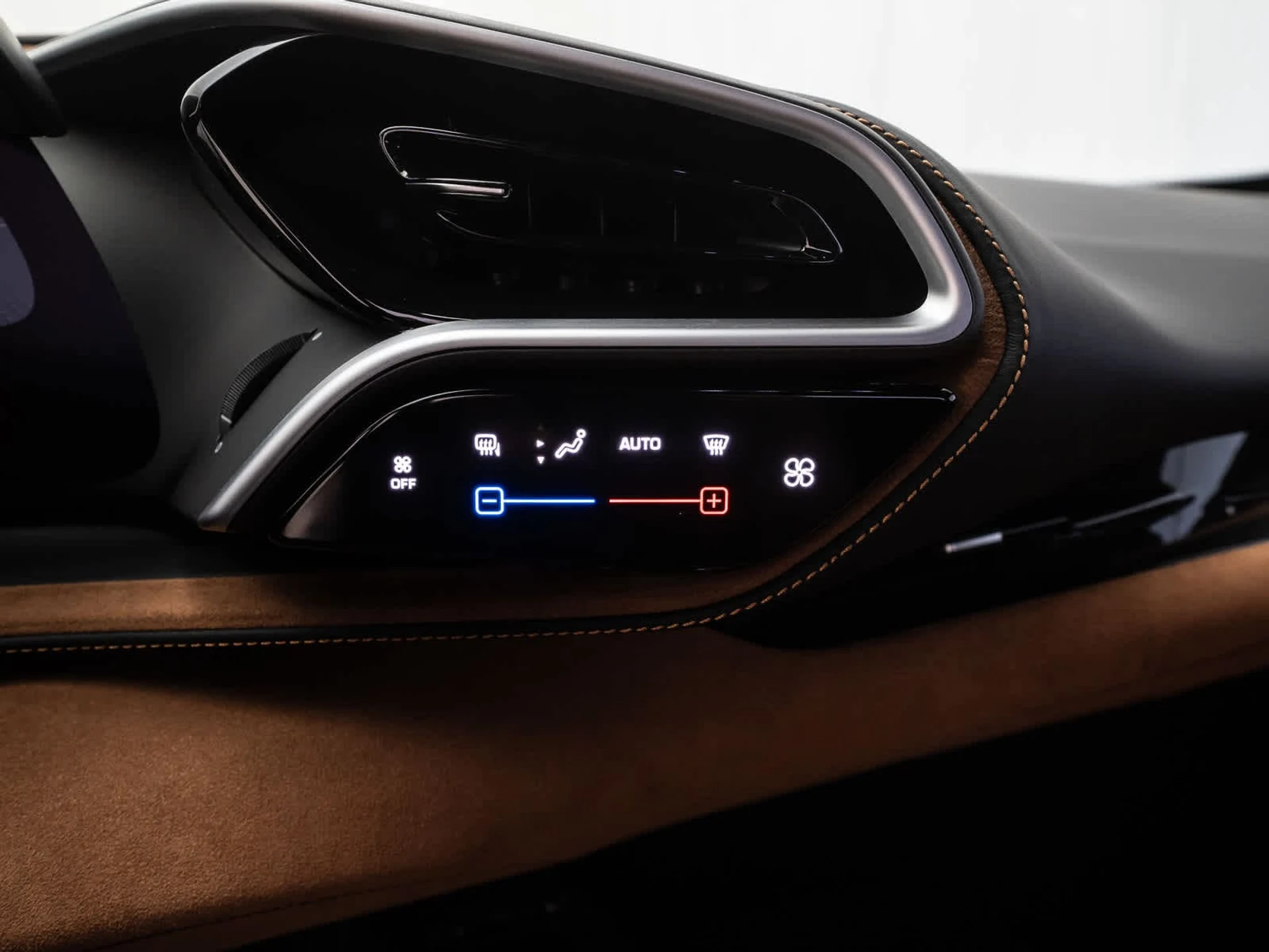 mph023_4207001332_3f4edeed0eb5e97107d0937922ee6196x_4e67a7d894