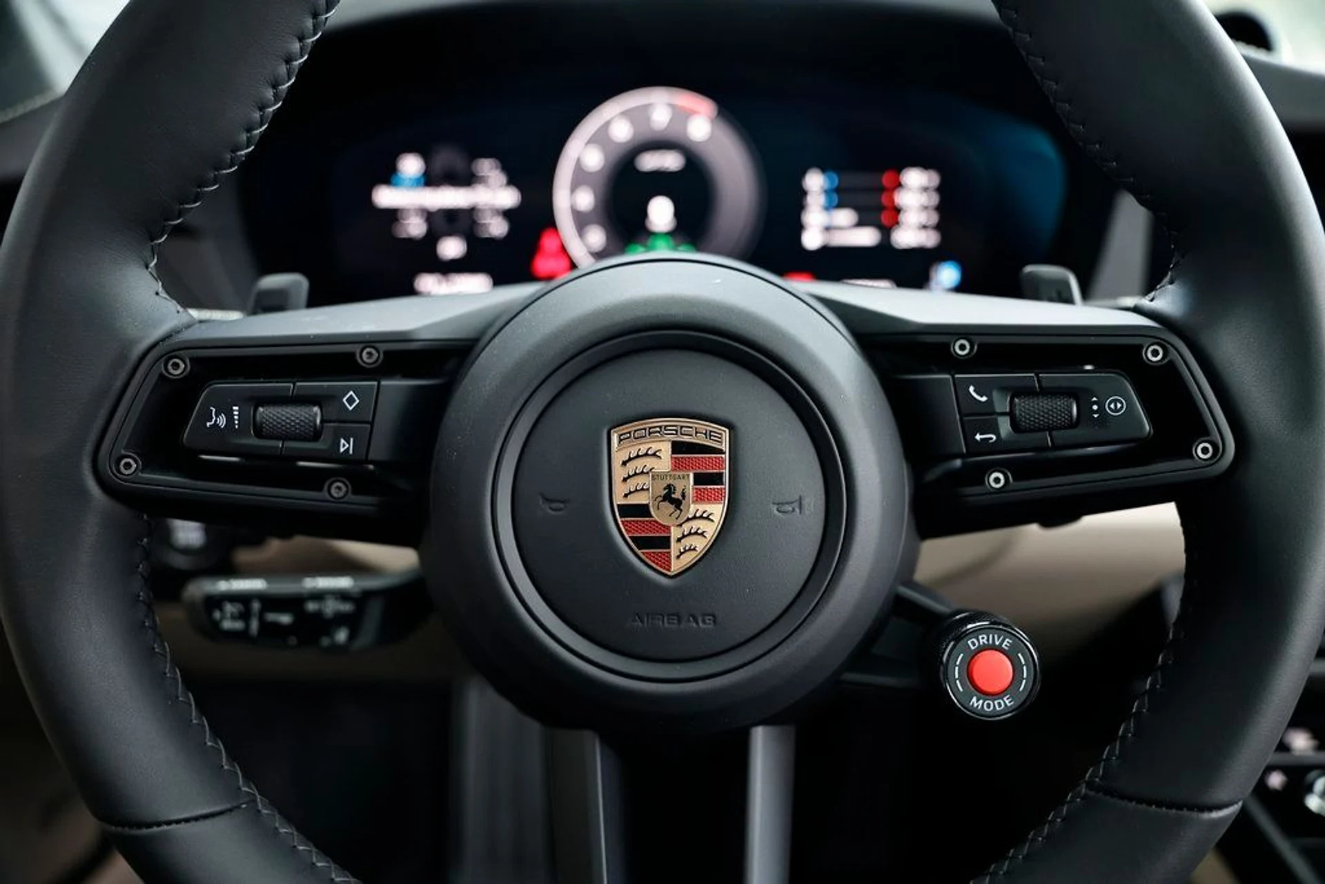 mph023_4208752813_0ec137e98d44d04be4665033a04dbc21_42f9ac66c6