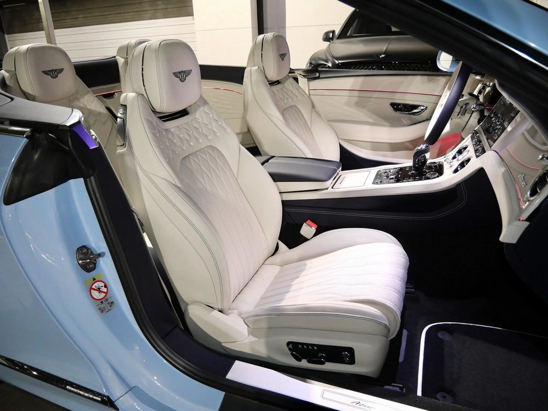 mph023_4218233927_9cb758866c5c3cd4b6d3455ba2156571x_5ad78819ba