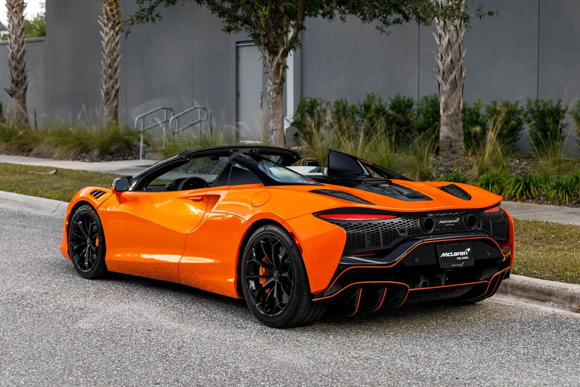 mph023_4218812550_457_p24_l_bc75208306