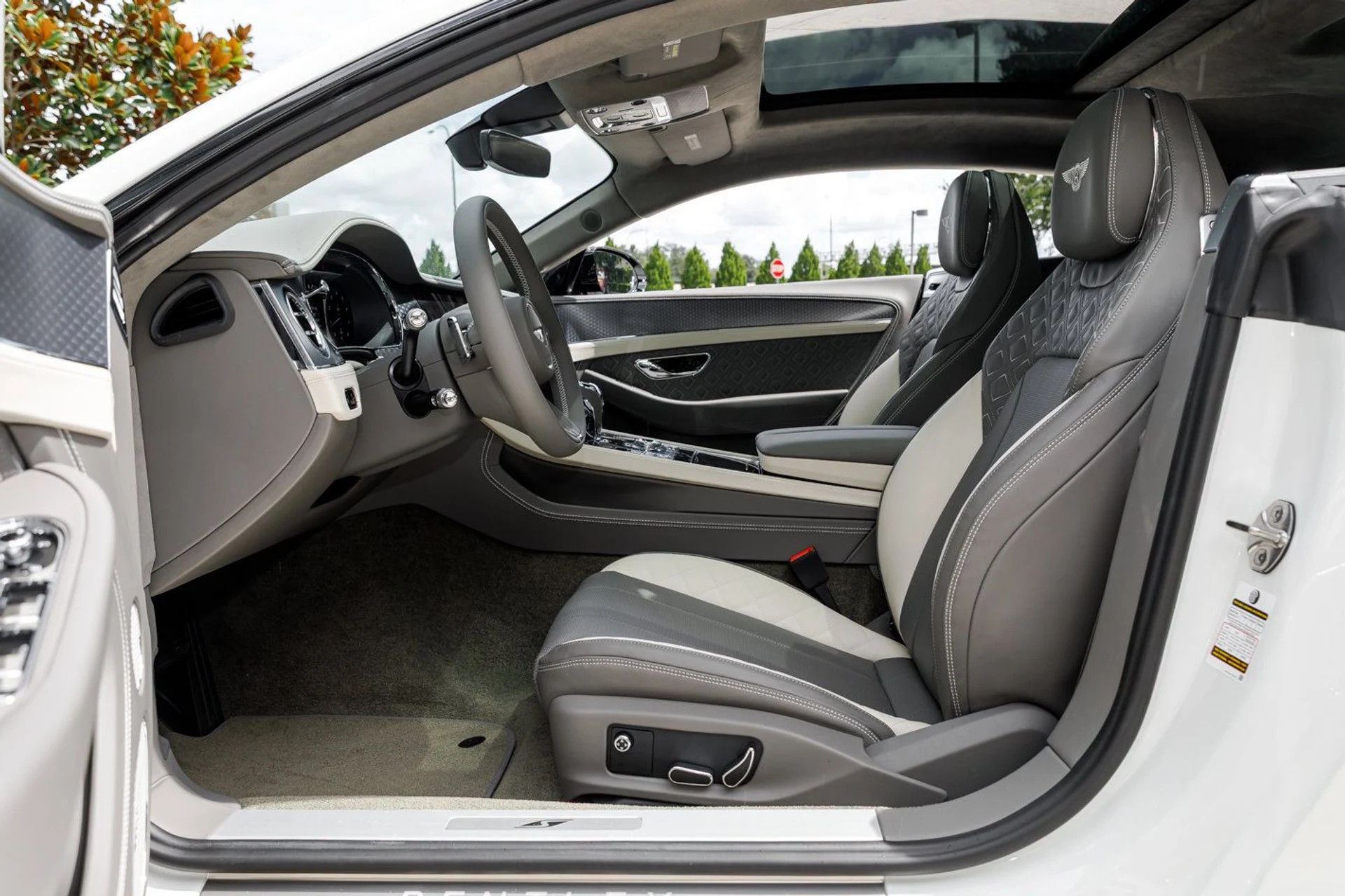 mph023_4219203993_d943b4348462a1c1993aa947705996bfx_5ef4ce2f2f