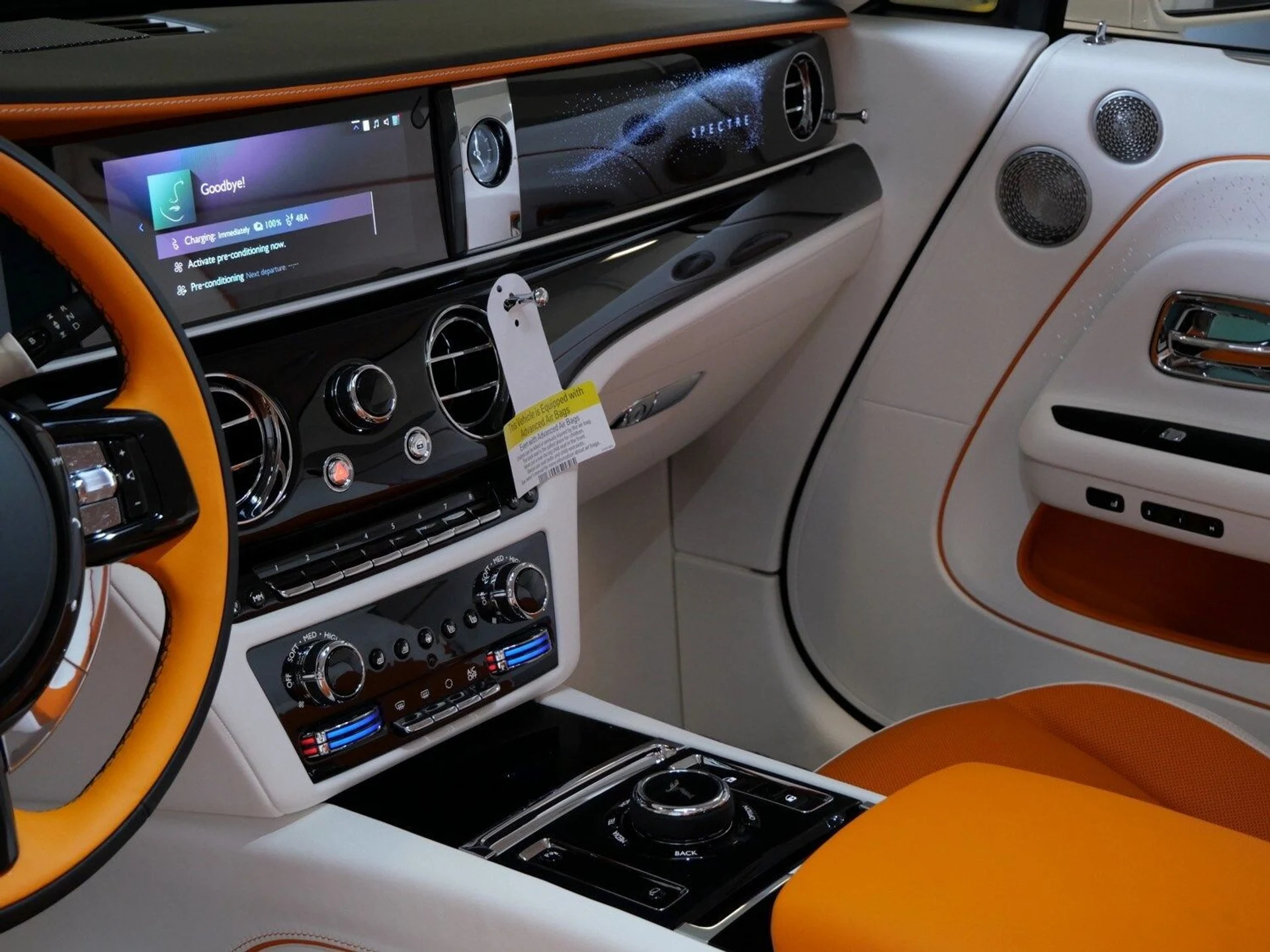 mph023_4220657957_81460d2ca6c0774f7614c455960ce308x_00c5fd8454